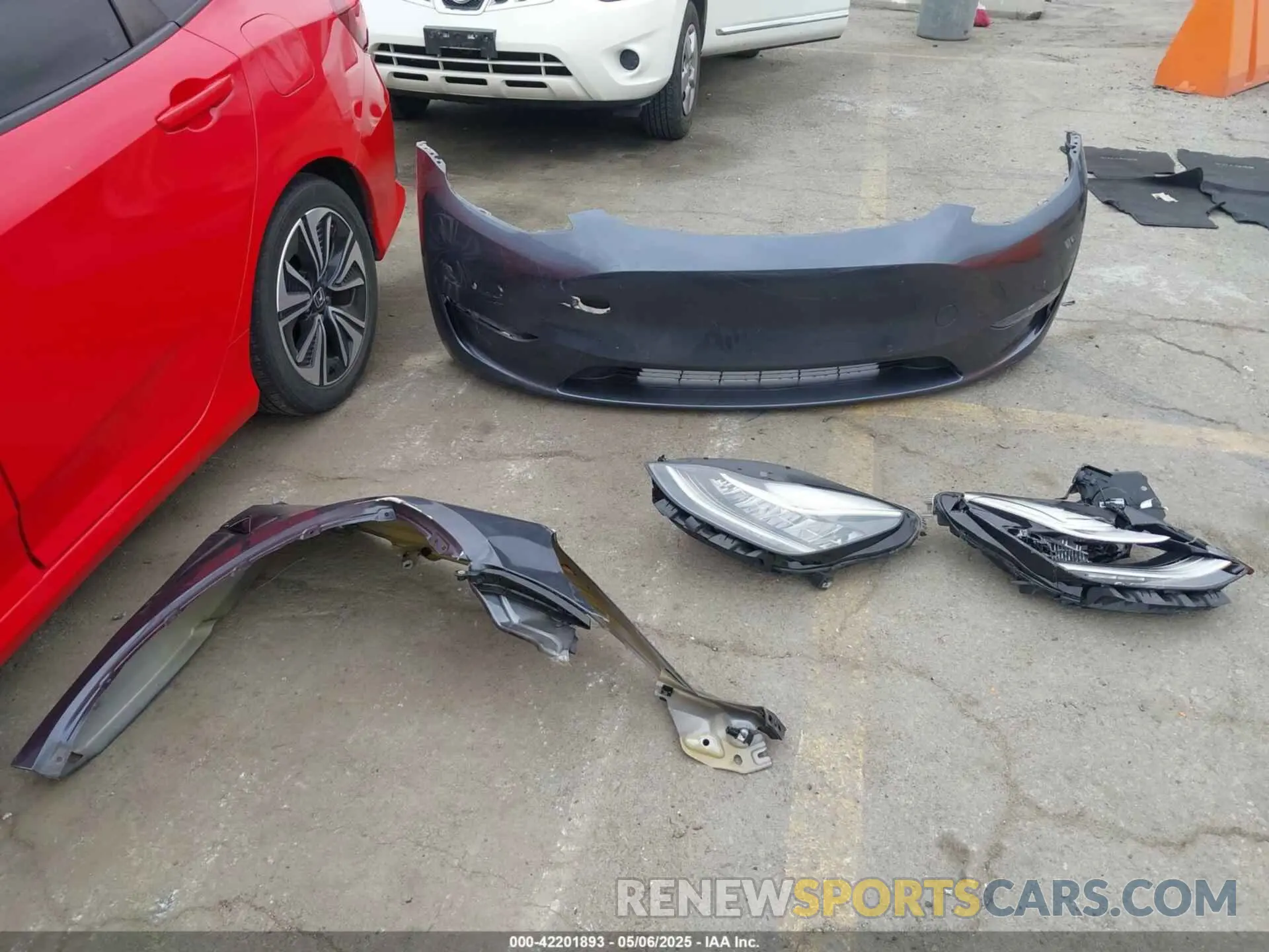 12 fotografías del automóvil dañado 5YJYGDEE1MF217929 TESLA MODEL Y 2021