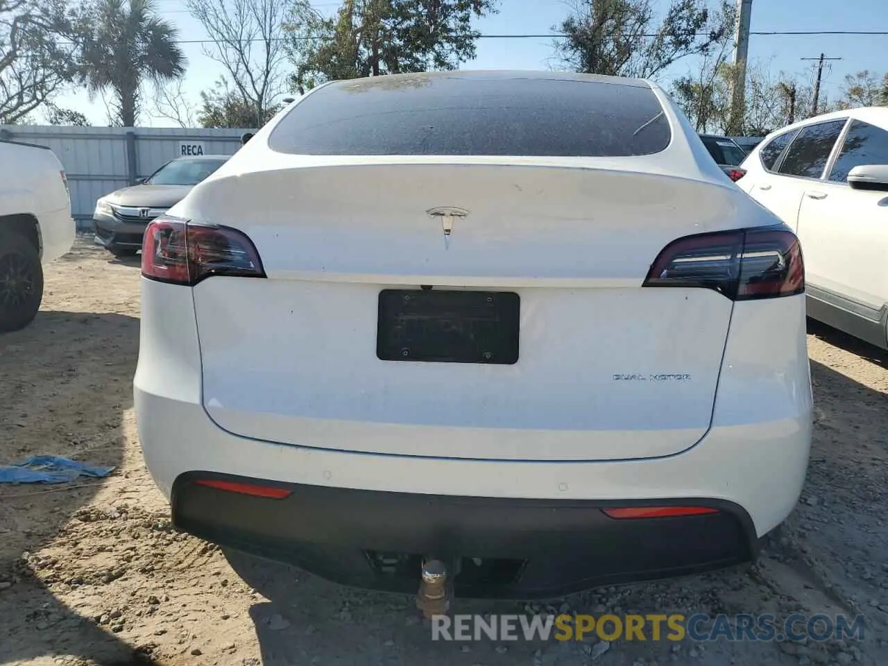 6 fotografías del automóvil dañado 5YJYGDEE1MF263051 TESLA MODEL Y 2021