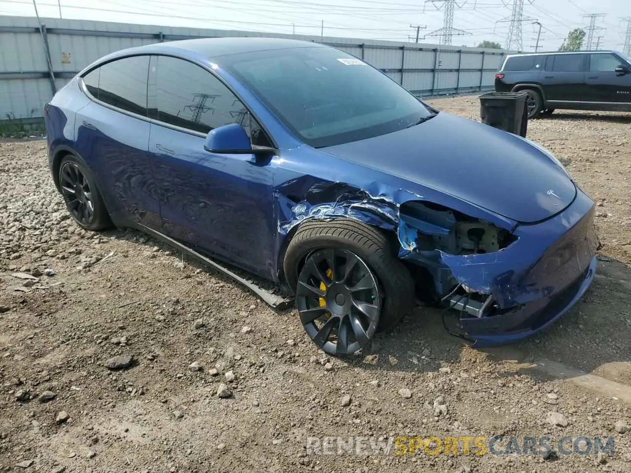 4 fotografías del automóvil dañado 5YJYGDEE1MF263647 TESLA MODEL Y 2021