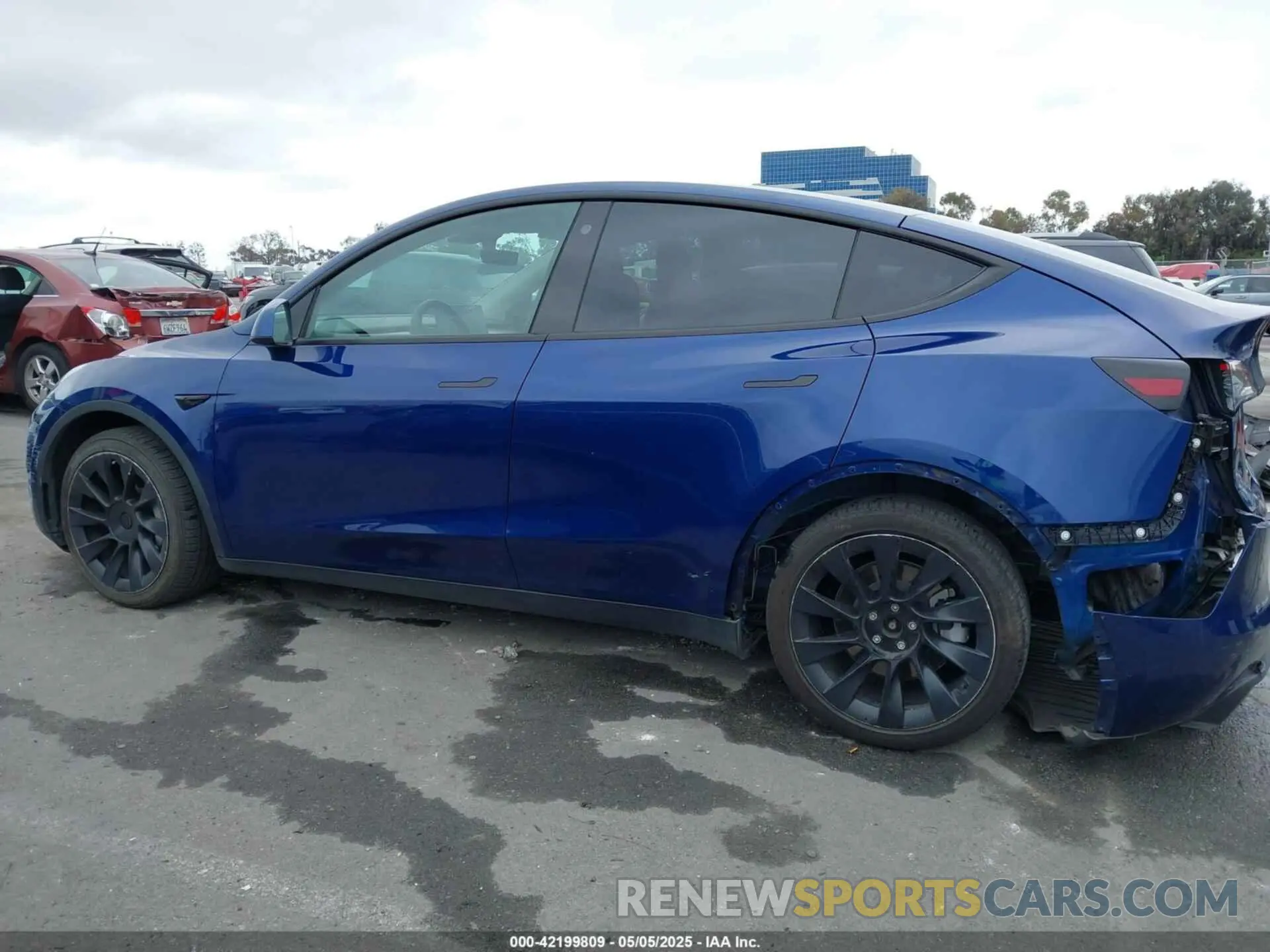 15 fotografías del automóvil dañado 5YJYGDEE1MF282196 TESLA MODEL Y 2021