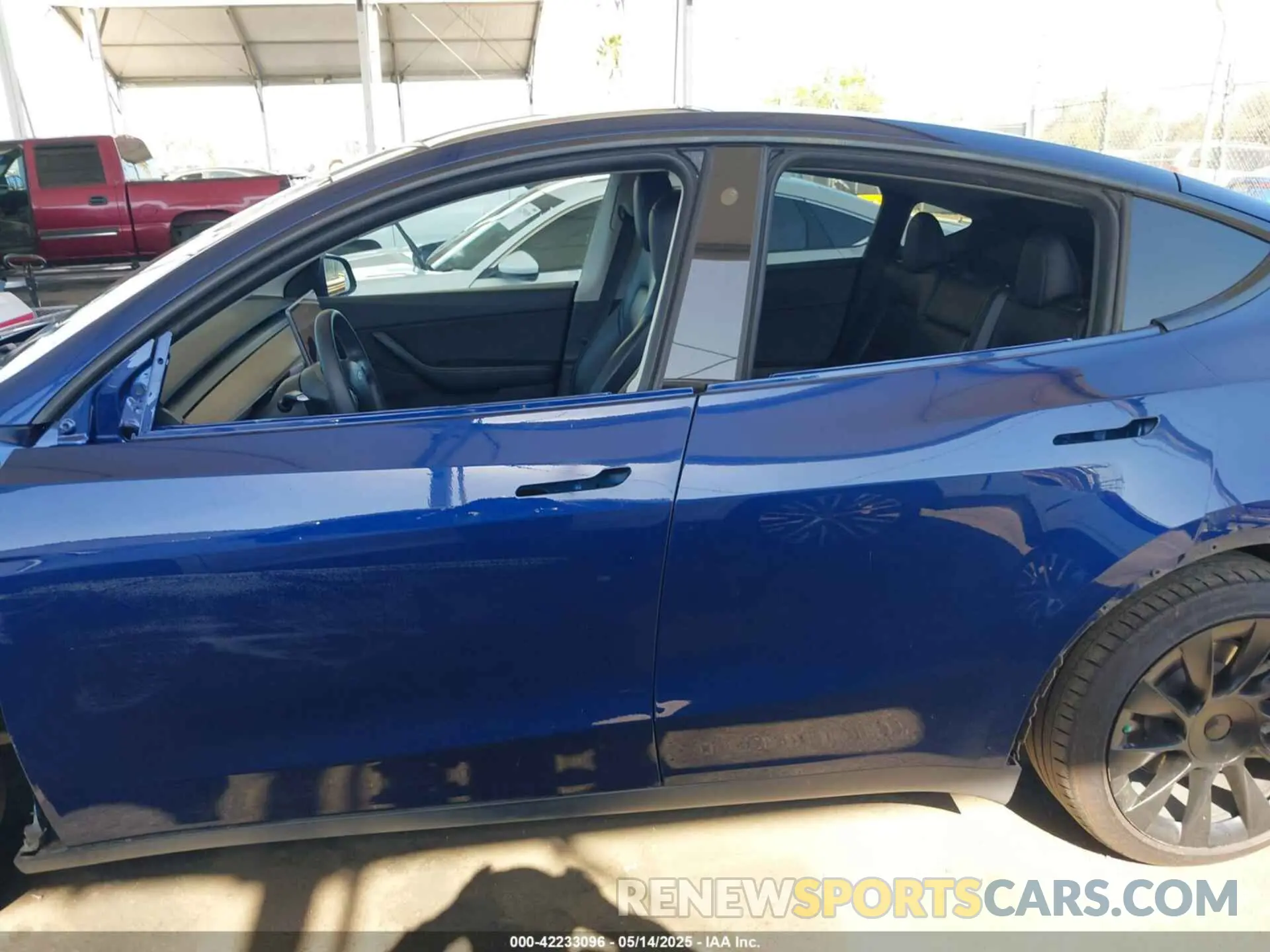 15 fotografías del automóvil dañado 5YJYGDEE1MF296454 TESLA MODEL Y 2021