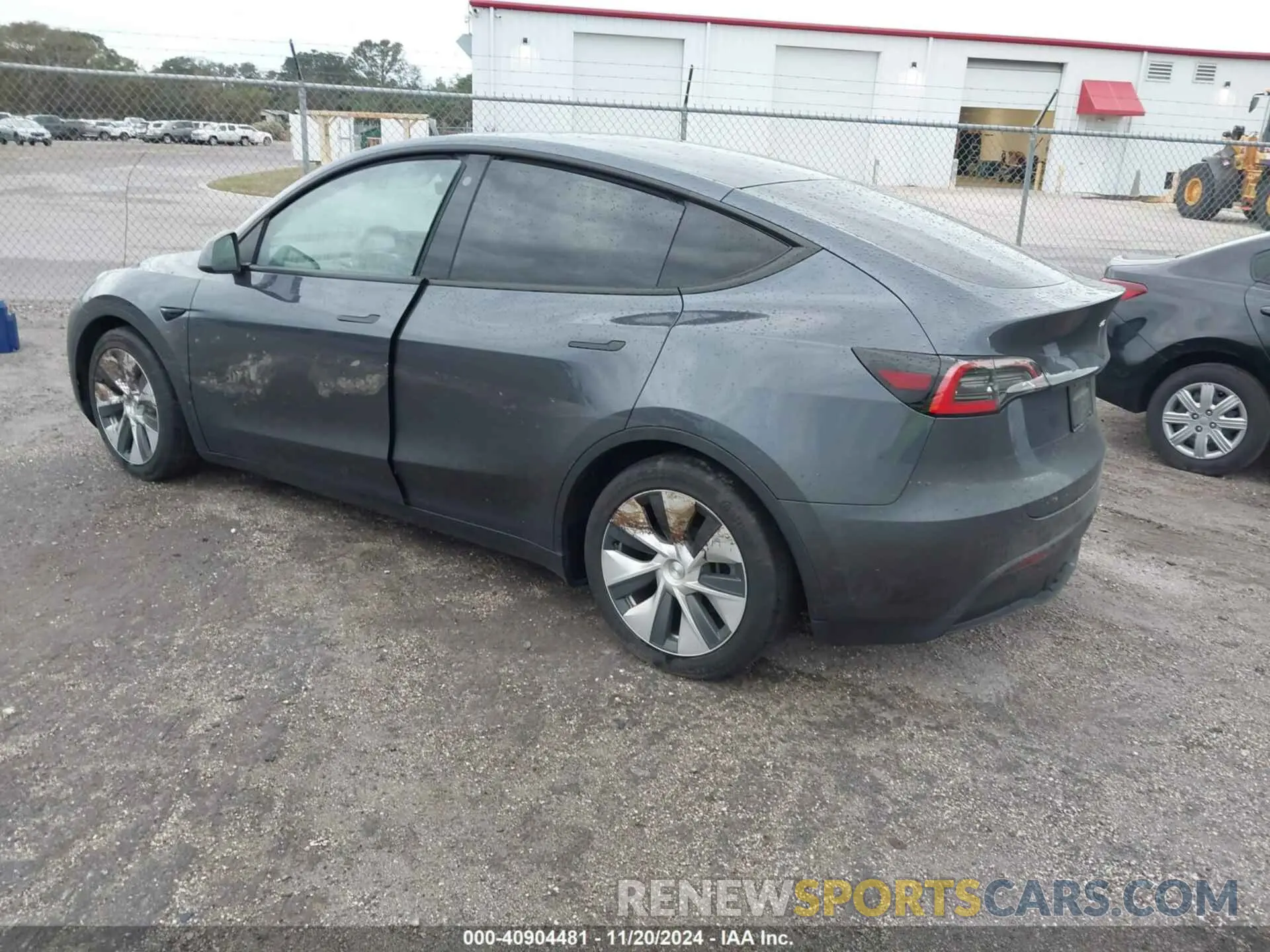 3 fotografías del automóvil dañado 5YJYGDEE2MF068768 TESLA MODEL Y 2021