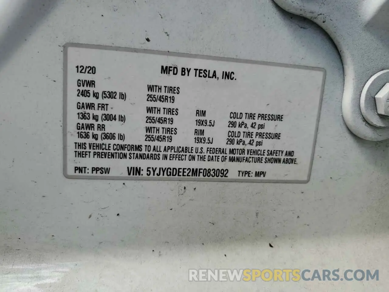 10 fotografías del automóvil dañado 5YJYGDEE2MF083092 TESLA MODEL Y 2021