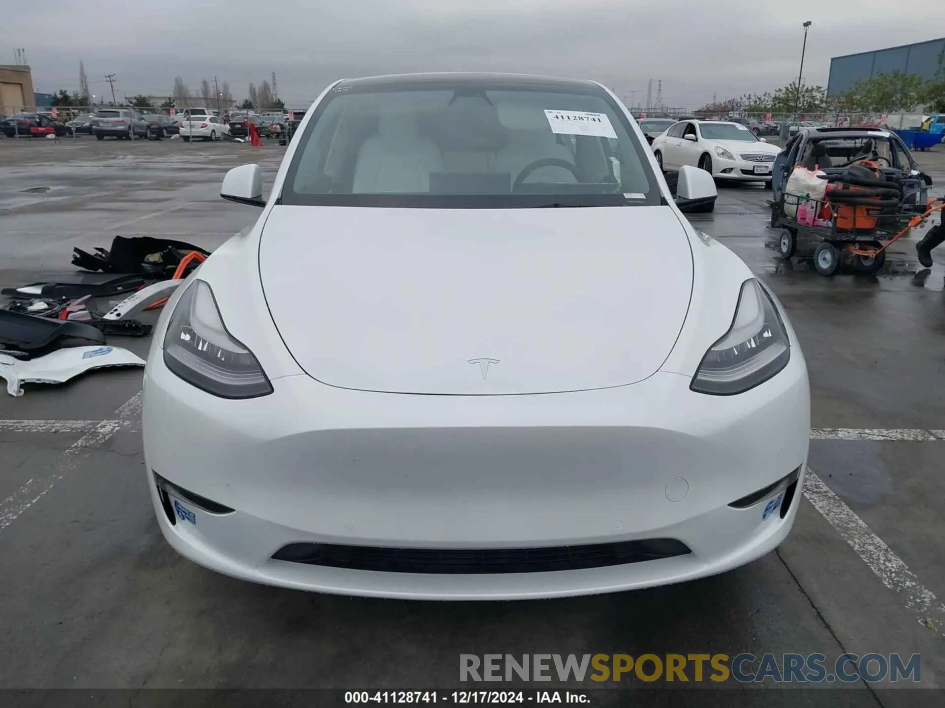 13 fotografías del automóvil dañado 5YJYGDEE2MF095744 TESLA MODEL Y 2021