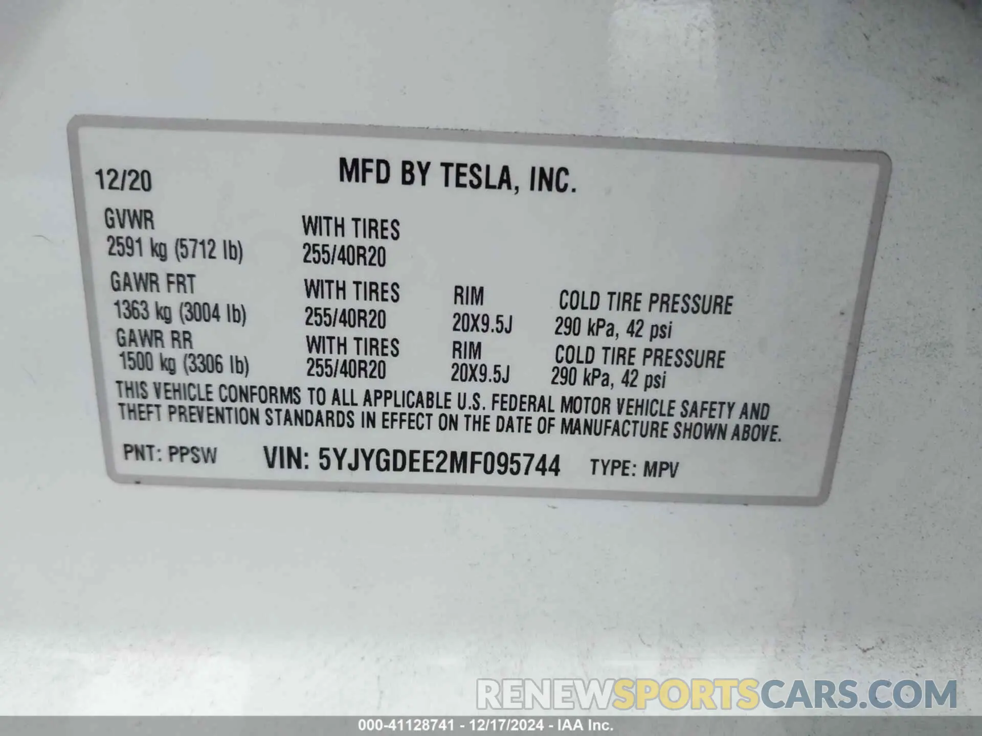 9 fotografías del automóvil dañado 5YJYGDEE2MF095744 TESLA MODEL Y 2021