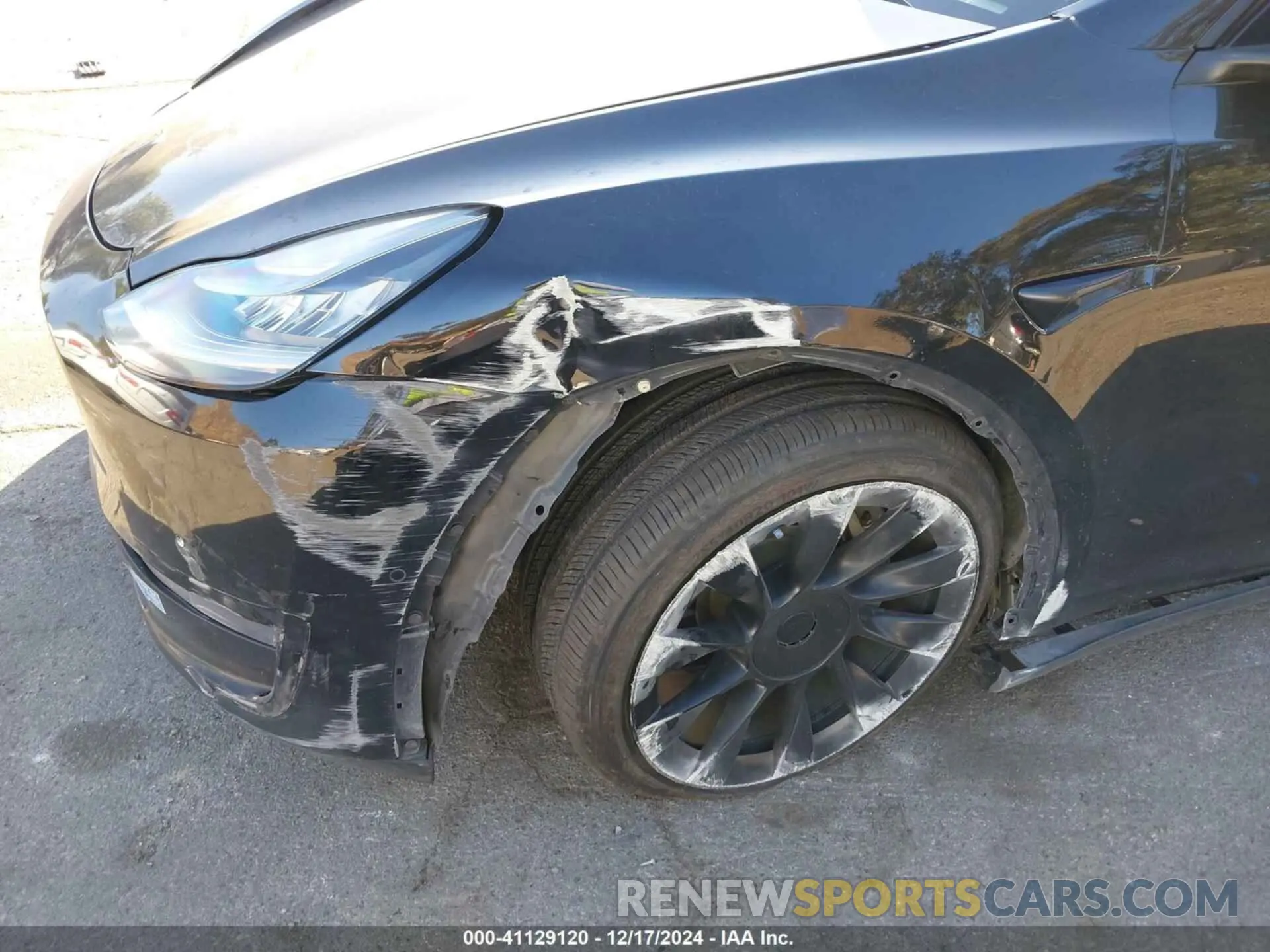 21 fotografías del automóvil dañado 5YJYGDEE2MF097316 TESLA MODEL Y 2021