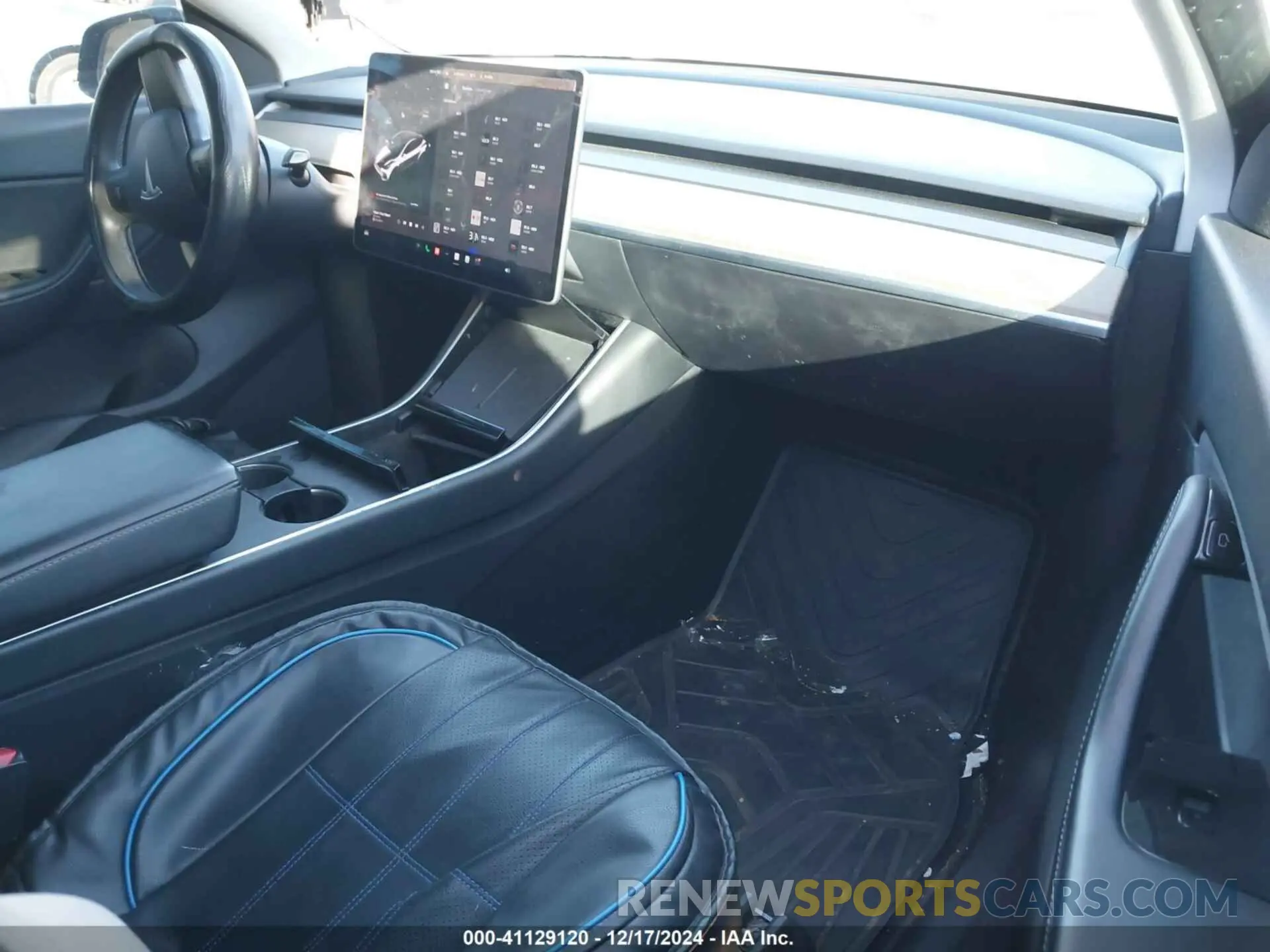 5 fotografías del automóvil dañado 5YJYGDEE2MF097316 TESLA MODEL Y 2021