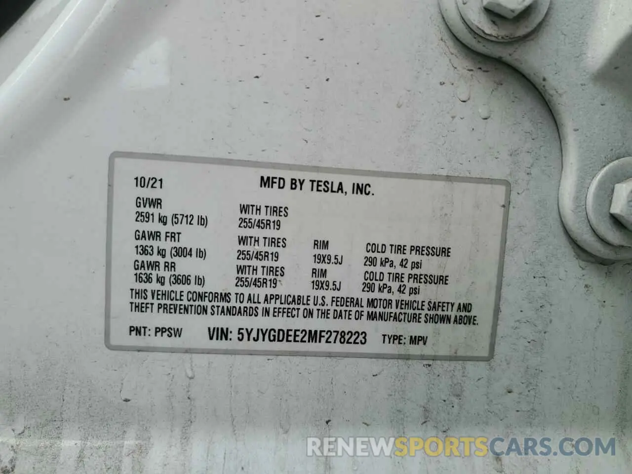 15 fotografías del automóvil dañado 5YJYGDEE2MF278223 TESLA MODEL Y 2021