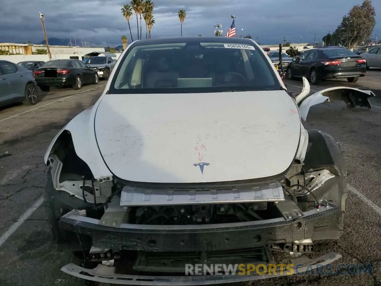 5 fotografías del automóvil dañado 5YJYGDEE2MF278223 TESLA MODEL Y 2021