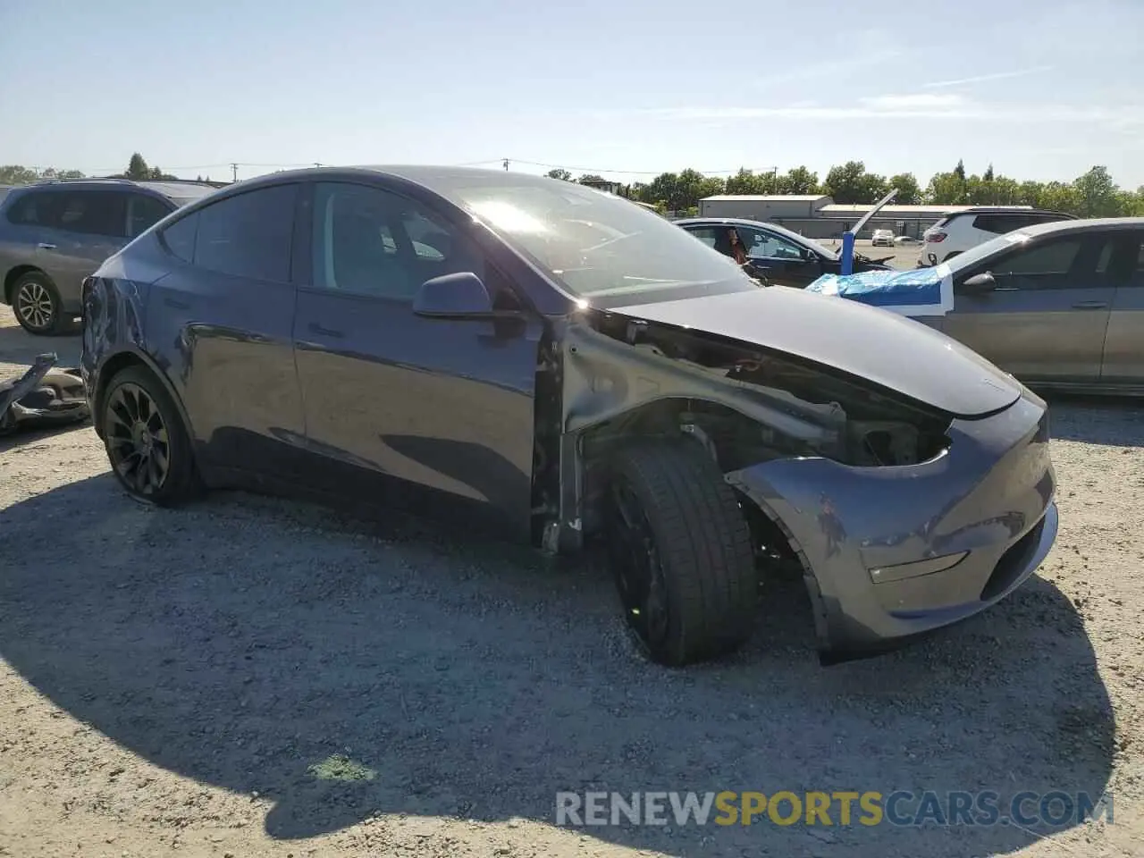 4 fotografías del automóvil dañado 5YJYGDEE2MF296446 TESLA MODEL Y 2021