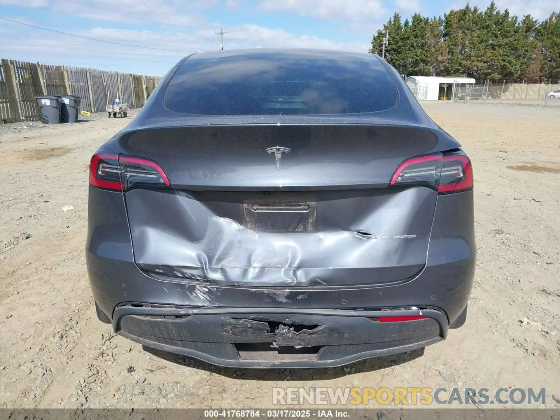 15 fotografías del automóvil dañado 5YJYGDEE2MF300009 TESLA MODEL Y 2021