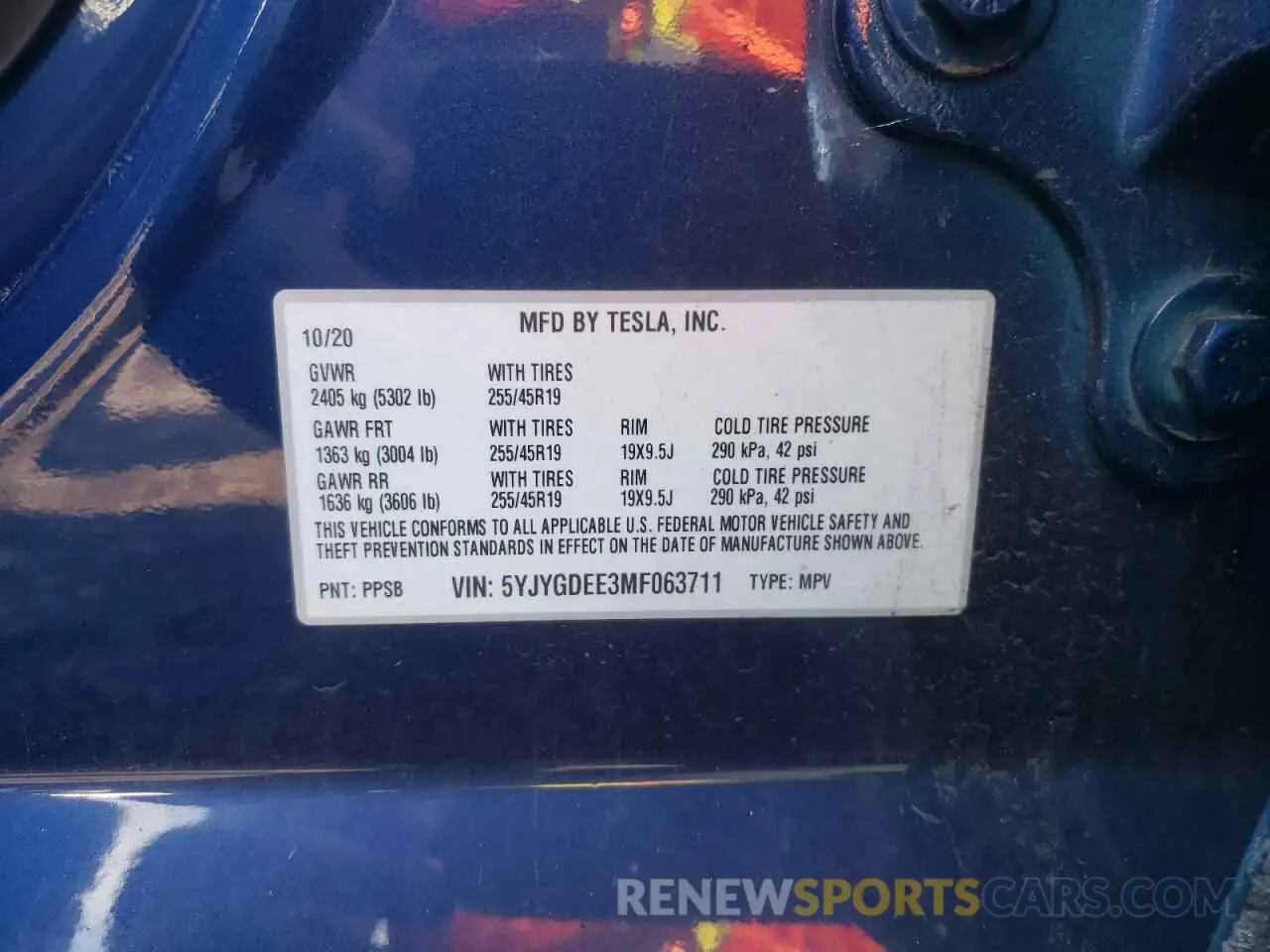 10 fotografías del automóvil dañado 5YJYGDEE3MF063711 TESLA MODEL Y 2021