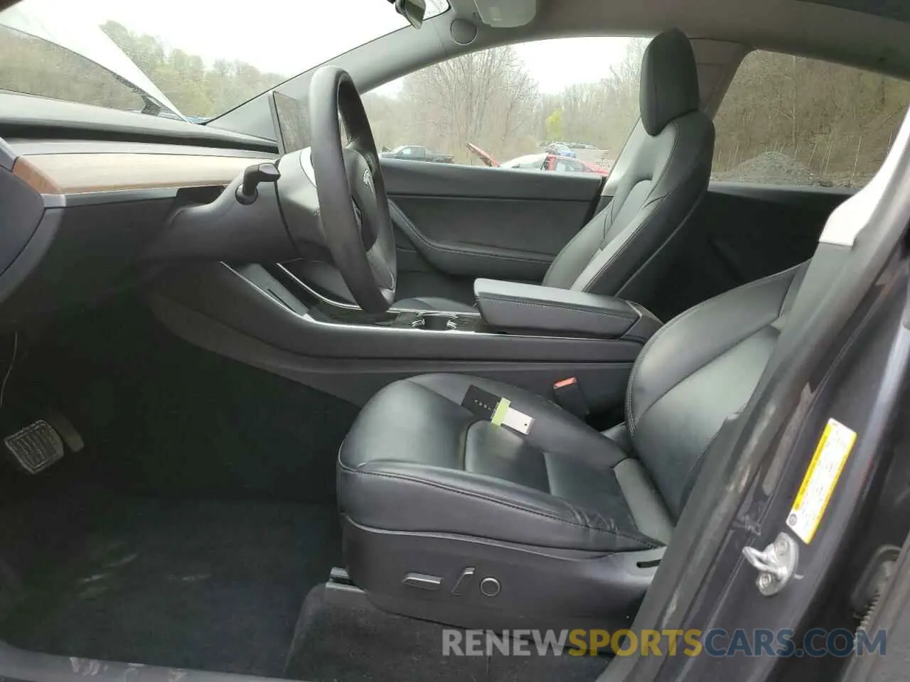 7 fotografías del automóvil dañado 5YJYGDEE3MF064762 TESLA MODEL Y 2021
