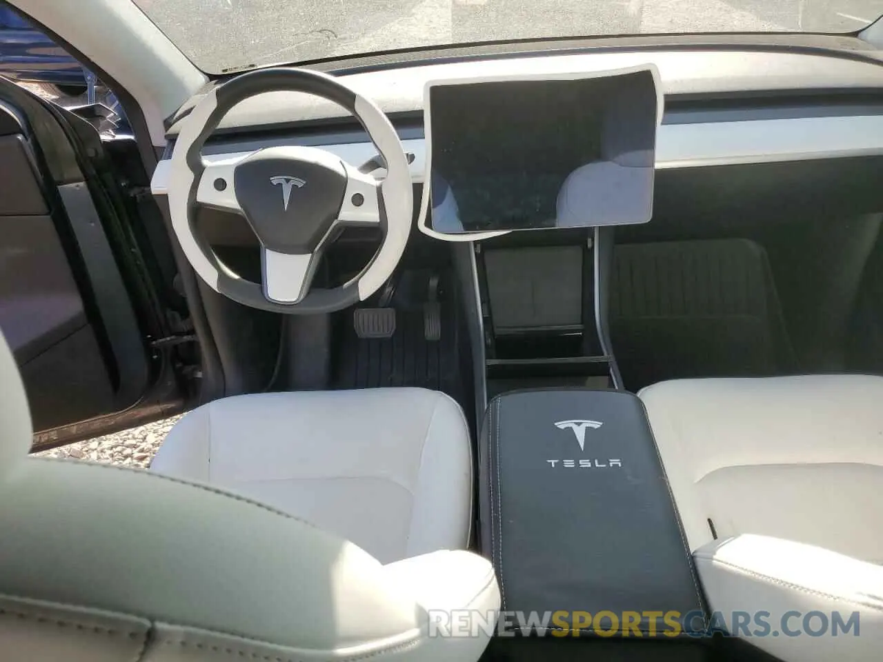 8 fotografías del automóvil dañado 5YJYGDEE3MF075535 TESLA MODEL Y 2021