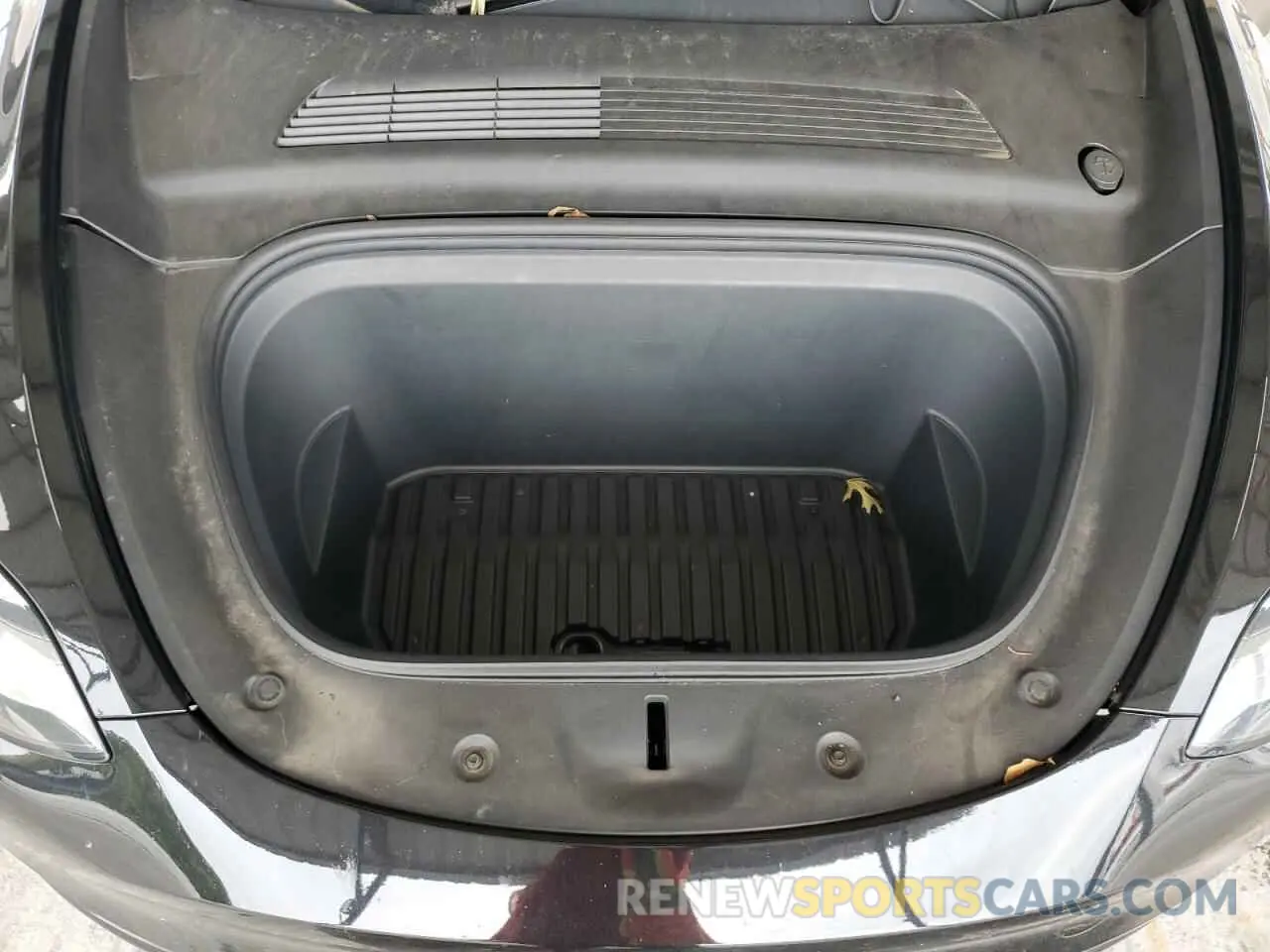 11 fotografías del automóvil dañado 5YJYGDEE3MF115726 TESLA MODEL Y 2021