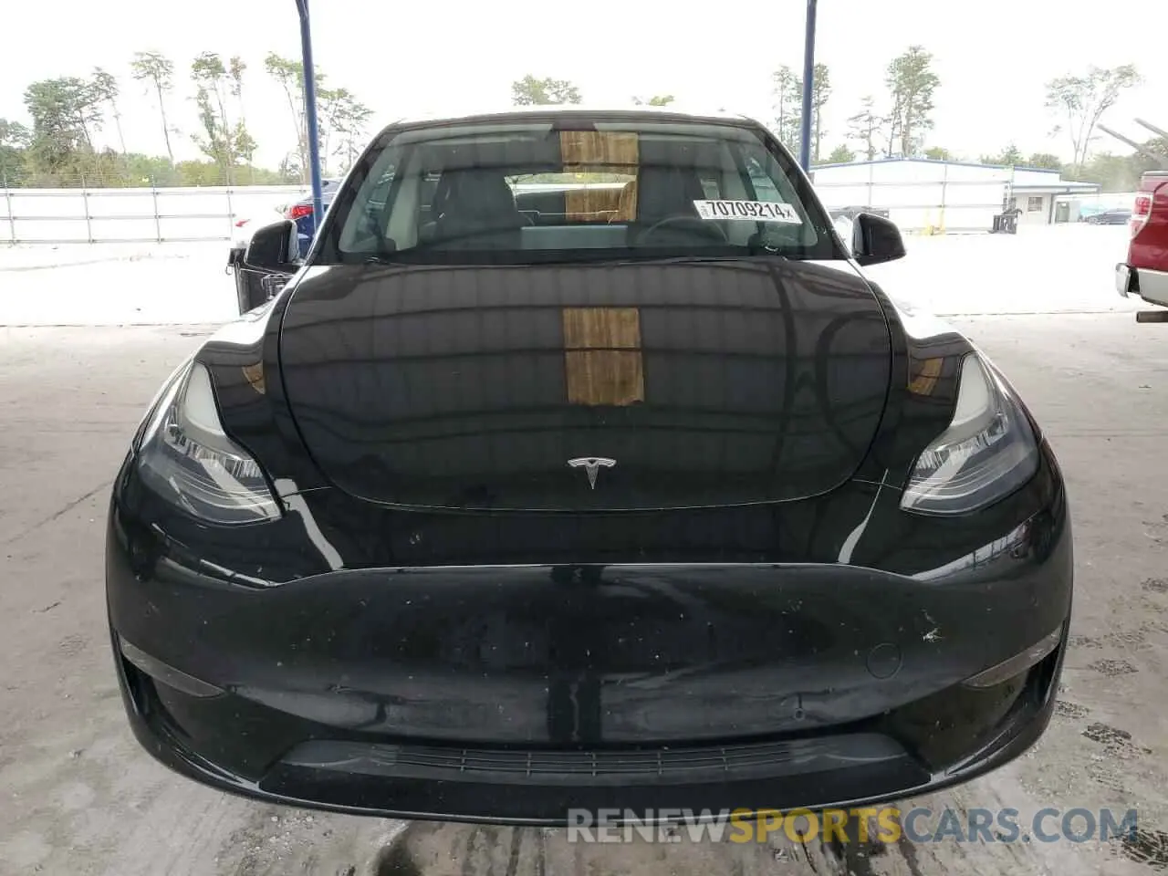 5 fotografías del automóvil dañado 5YJYGDEE3MF115726 TESLA MODEL Y 2021