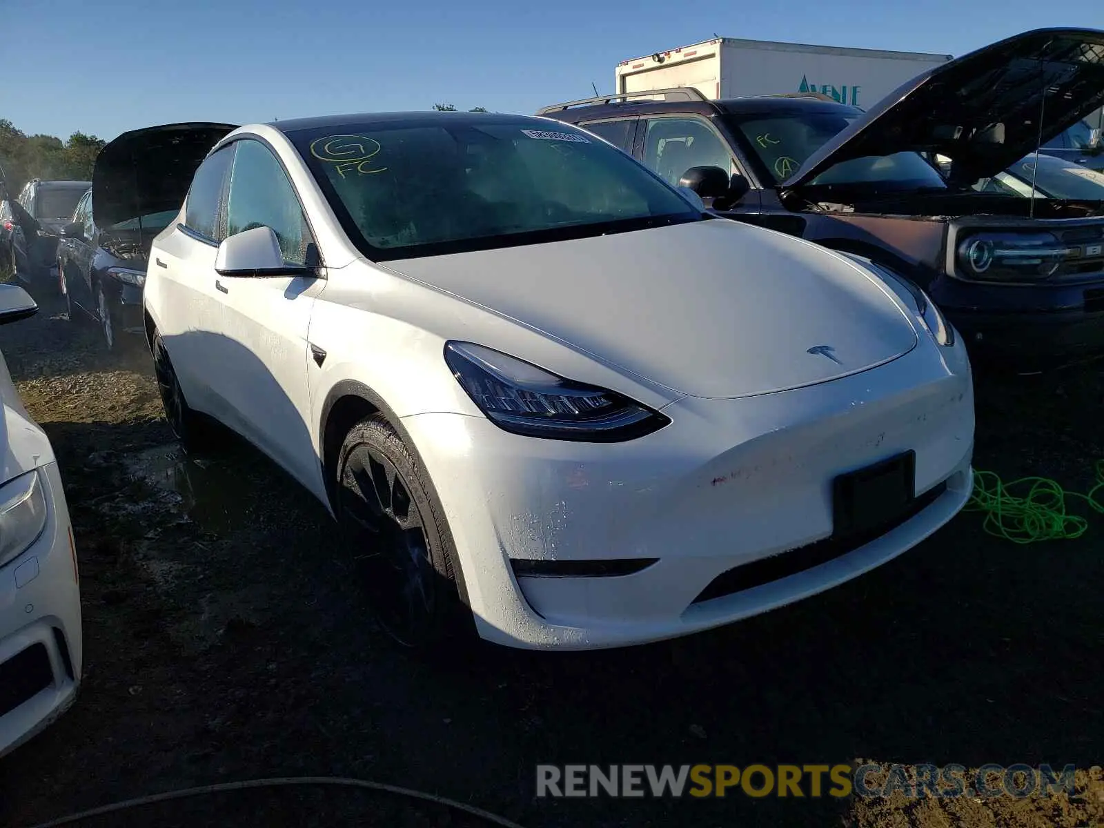 1 fotografías del automóvil dañado 5YJYGDEE3MF143686 TESLA MODEL Y 2021