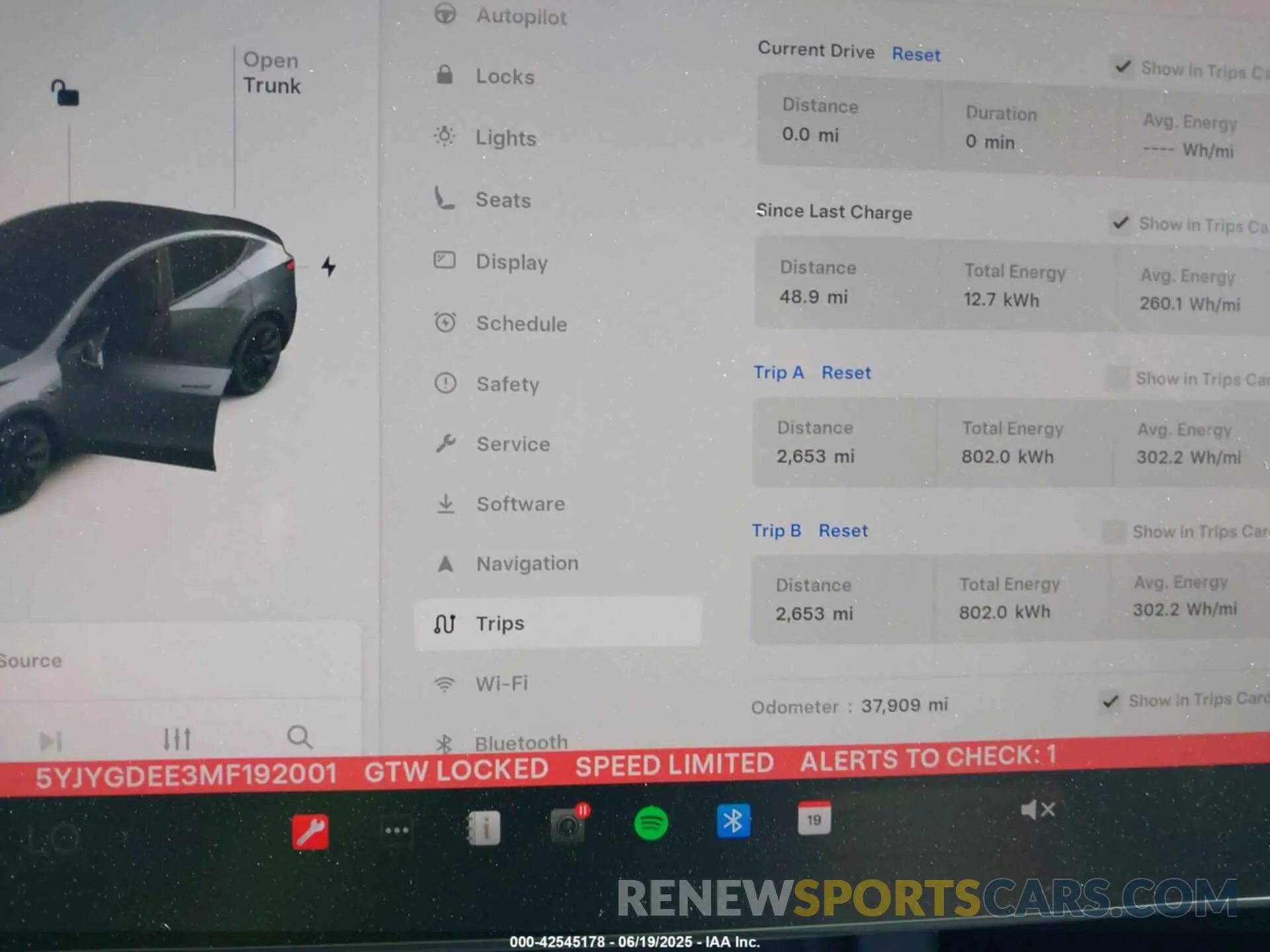 7 fotografías del automóvil dañado 5YJYGDEE3MF192001 TESLA MODEL Y 2021