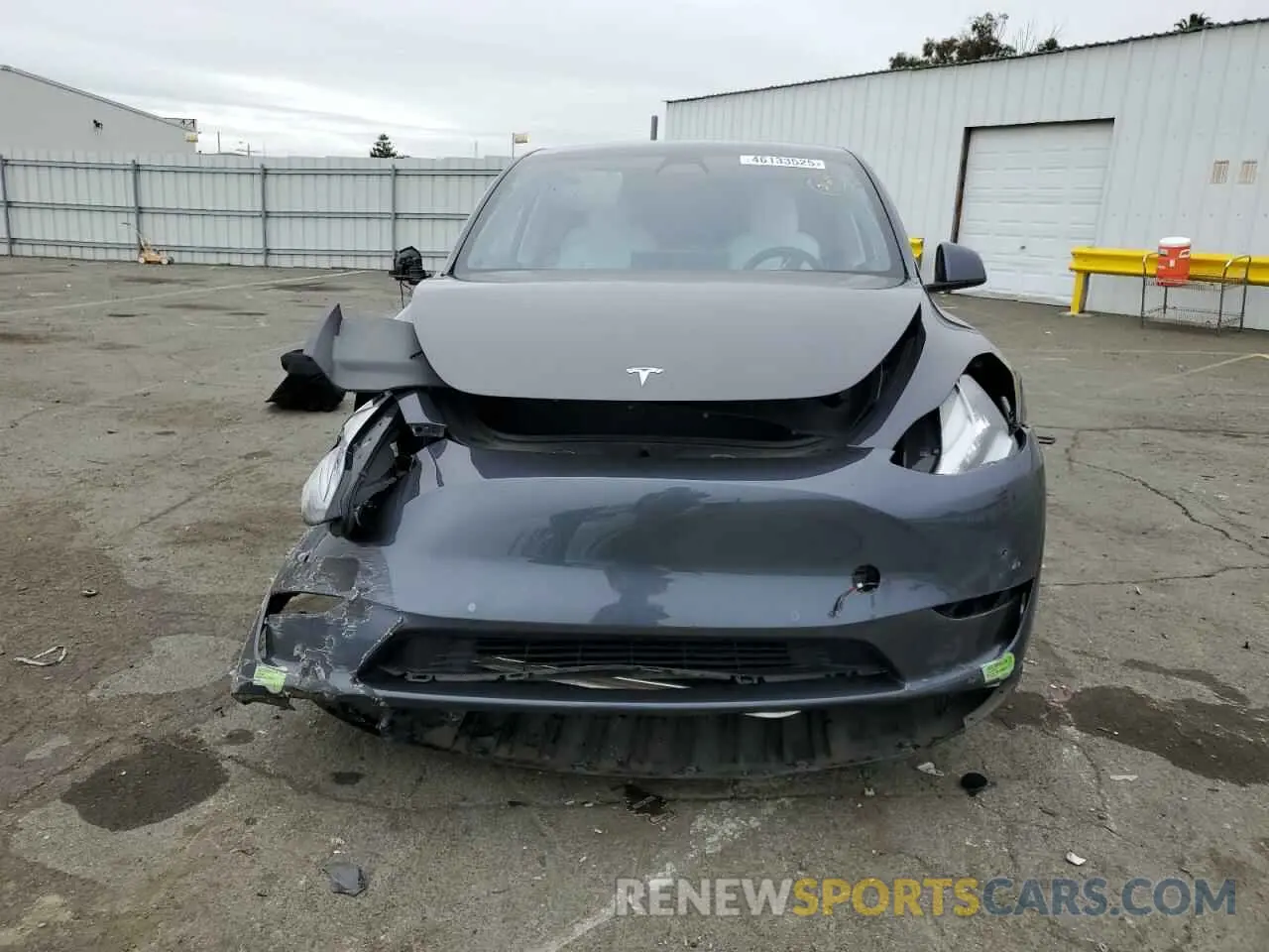 5 fotografías del automóvil dañado 5YJYGDEE3MF195786 TESLA MODEL Y 2021