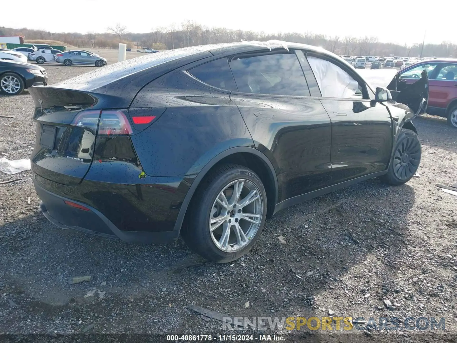 4 fotografías del automóvil dañado 5YJYGDEE3MF196128 TESLA MODEL Y 2021