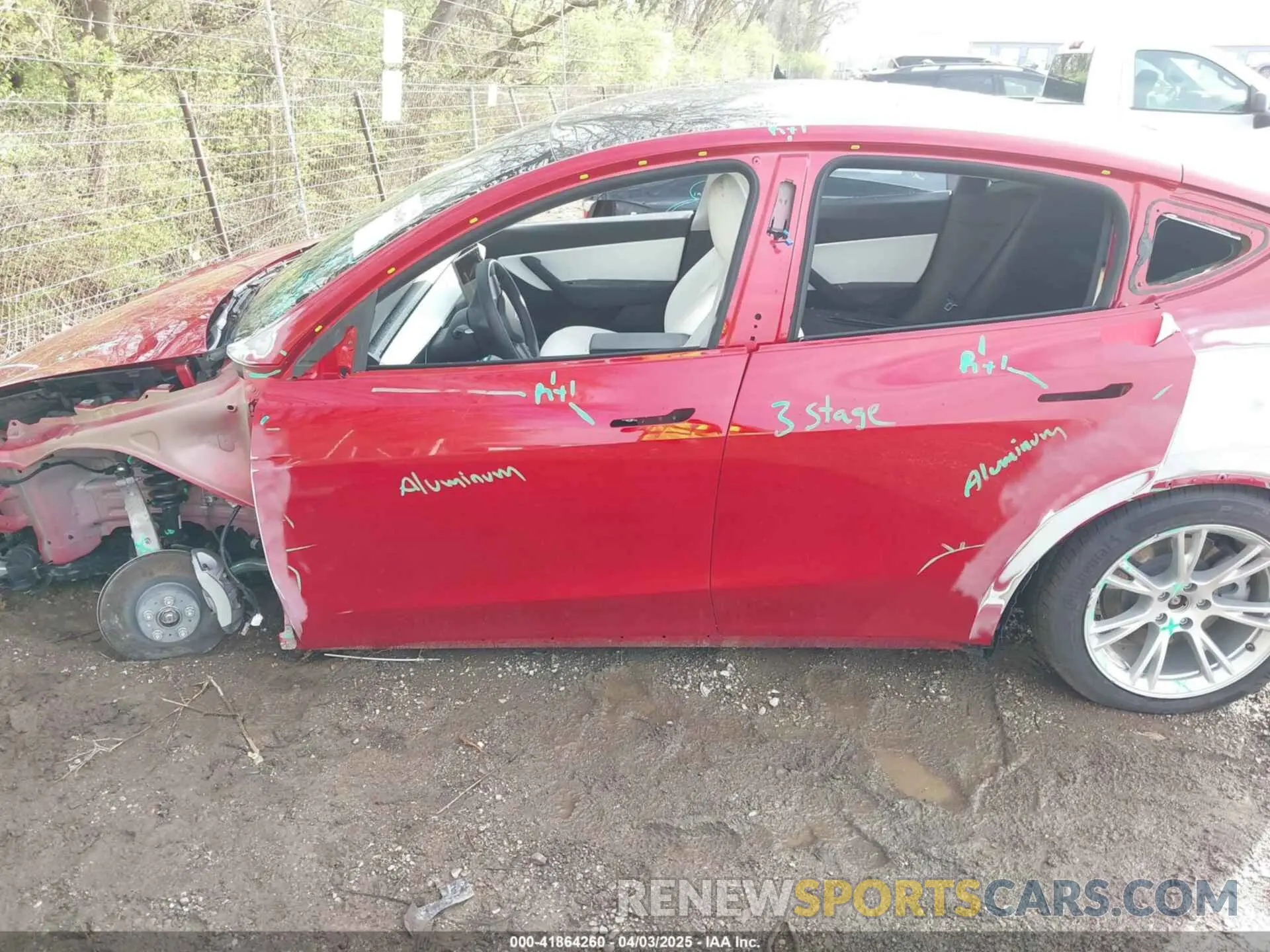 14 fotografías del automóvil dañado 5YJYGDEE3MF212845 TESLA MODEL Y 2021