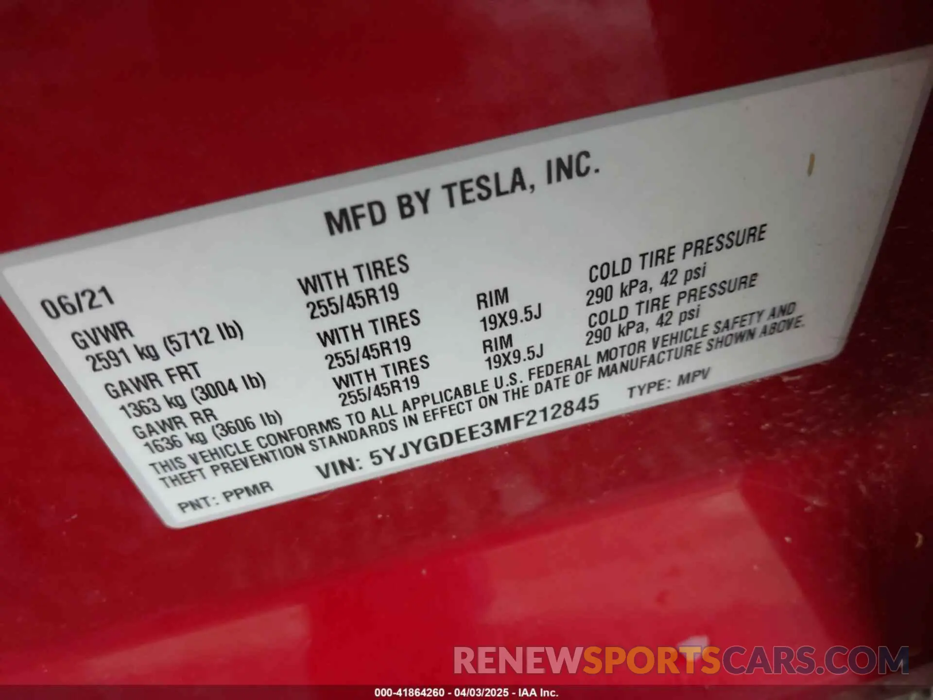 9 fotografías del automóvil dañado 5YJYGDEE3MF212845 TESLA MODEL Y 2021