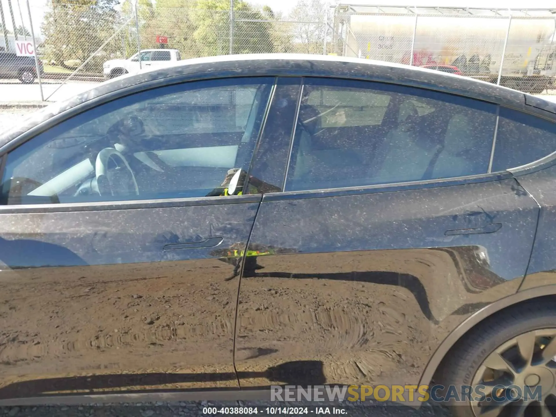 14 fotografías del automóvil dañado 5YJYGDEE3MF248485 TESLA MODEL Y 2021