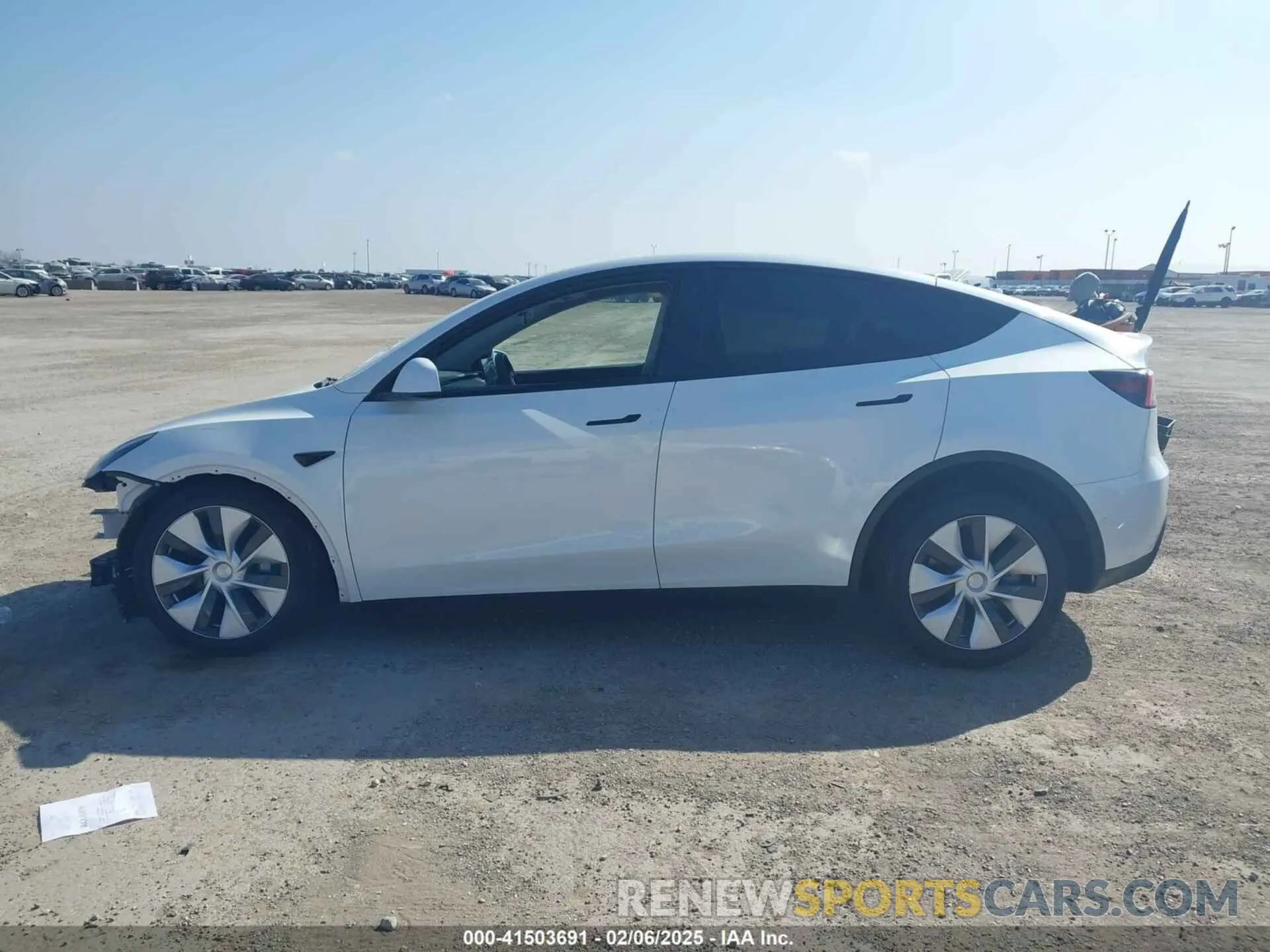 14 fotografías del automóvil dañado 5YJYGDEE3MF259793 TESLA MODEL Y 2021