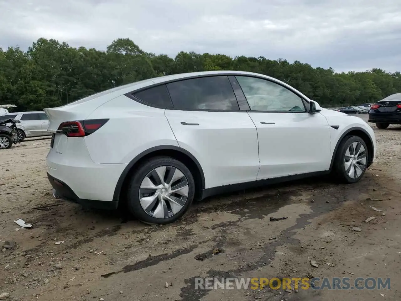 3 fotografías del automóvil dañado 5YJYGDEE4MF085569 TESLA MODEL Y 2021
