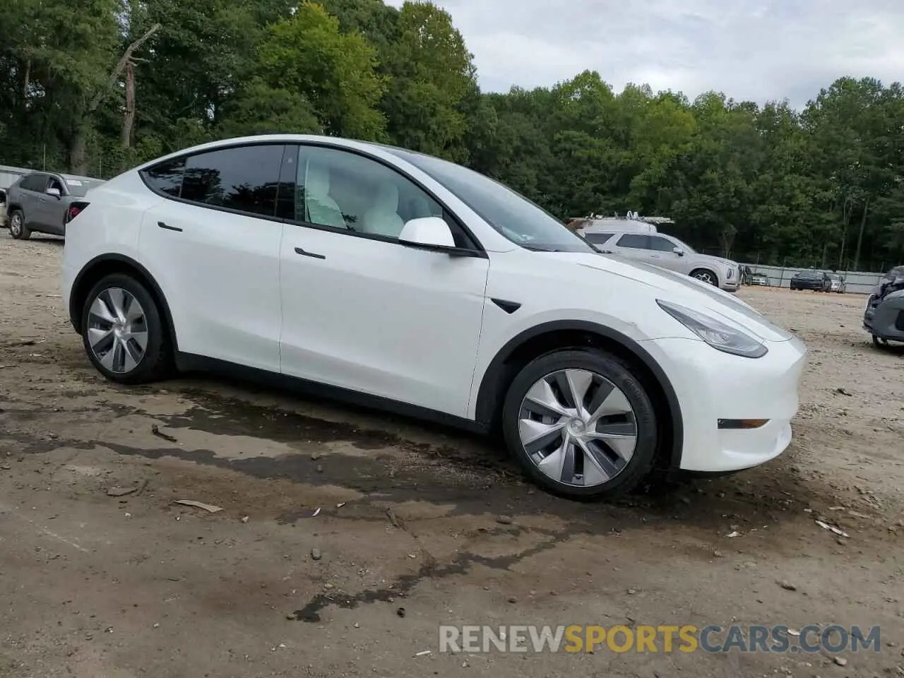 4 fotografías del automóvil dañado 5YJYGDEE4MF085569 TESLA MODEL Y 2021