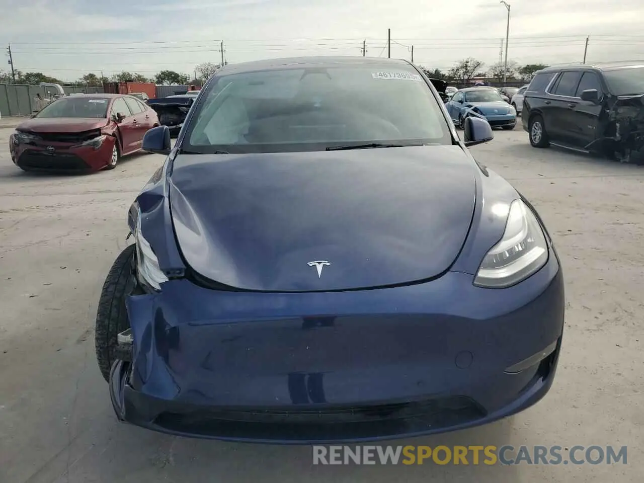 5 fotografías del automóvil dañado 5YJYGDEE4MF102368 TESLA MODEL Y 2021