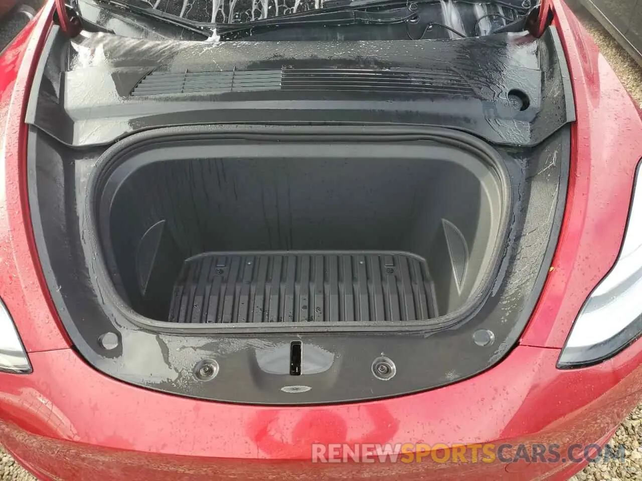 11 fotografías del automóvil dañado 5YJYGDEE4MF111524 TESLA MODEL Y 2021