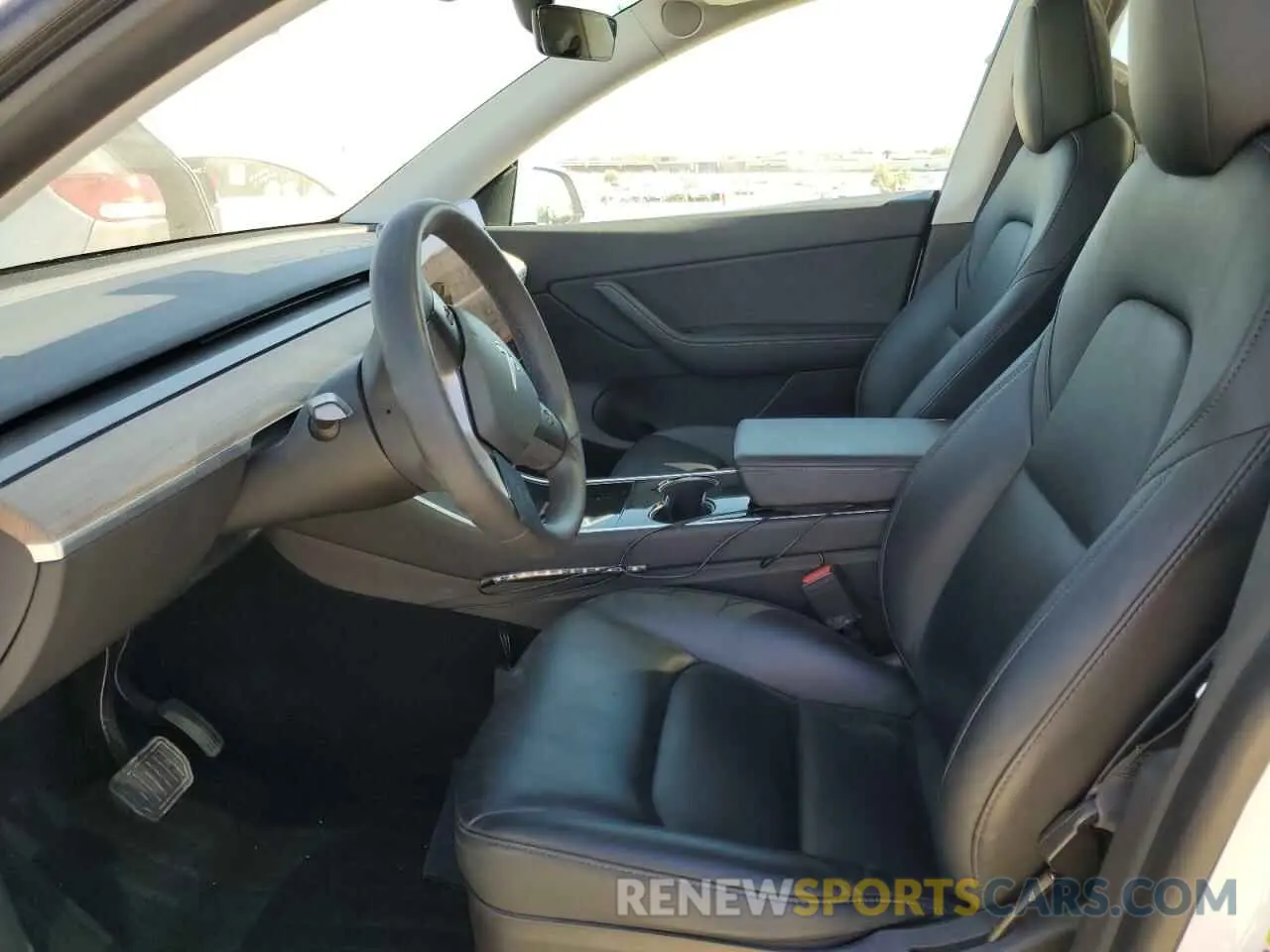 7 fotografías del automóvil dañado 5YJYGDEE4MF114374 TESLA MODEL Y 2021