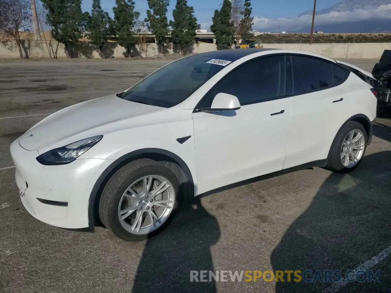 1 fotografías del automóvil dañado 5YJYGDEE4MF204219 TESLA MODEL Y 2021