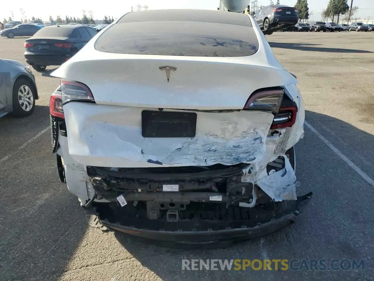 6 fotografías del automóvil dañado 5YJYGDEE4MF204219 TESLA MODEL Y 2021