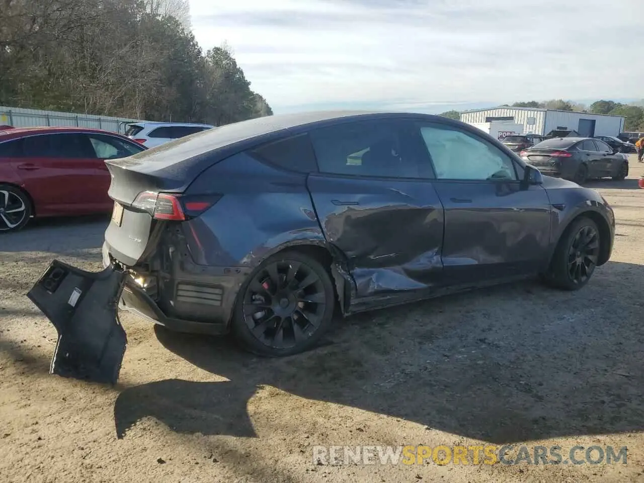 3 fotografías del automóvil dañado 5YJYGDEE4MF208593 TESLA MODEL Y 2021