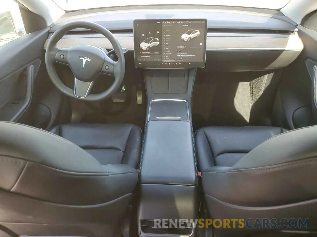 8 fotografías del automóvil dañado 5YJYGDEE4MF284783 TESLA MODEL Y 2021