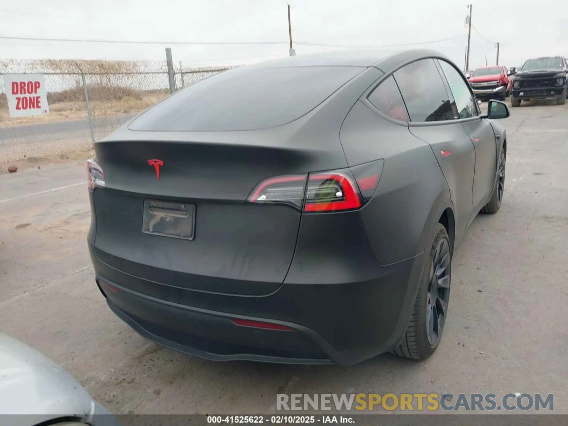 15 fotografías del automóvil dañado 5YJYGDEE5MF111774 TESLA MODEL Y 2021