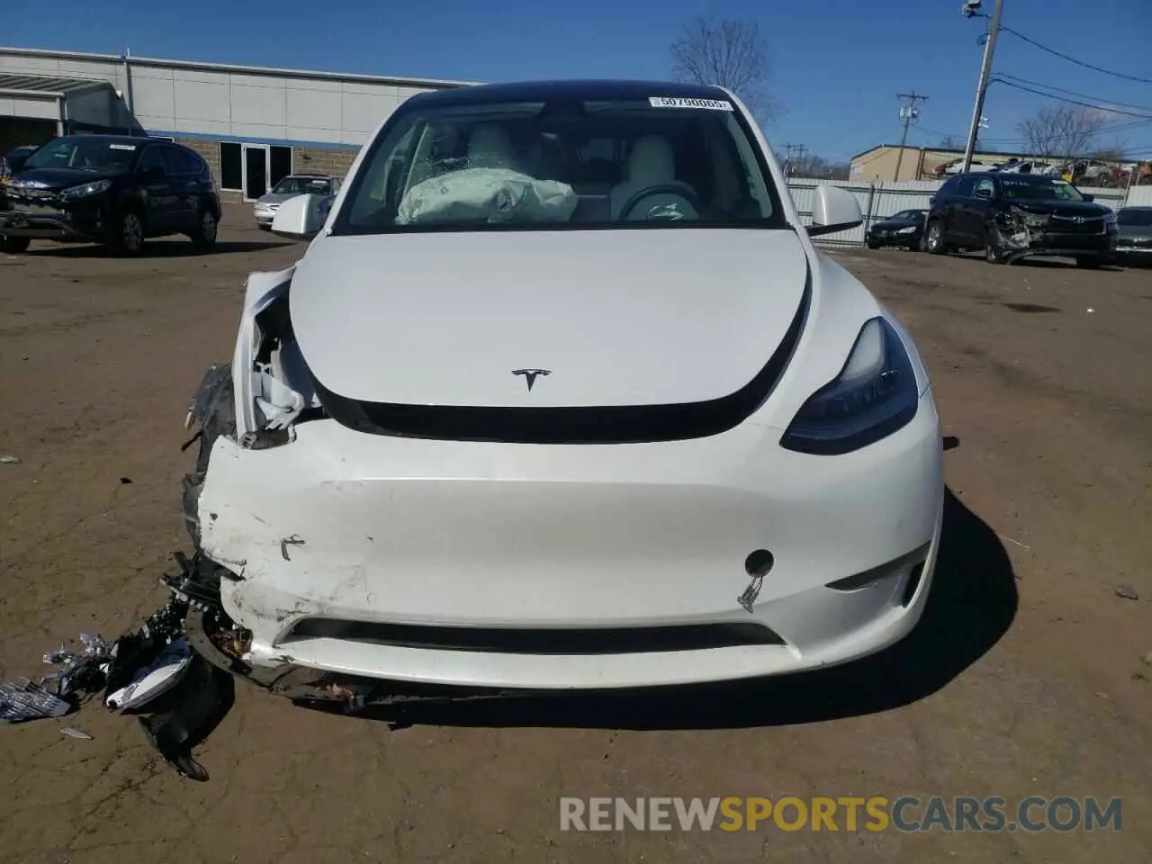 5 fotografías del automóvil dañado 5YJYGDEE5MF118045 TESLA MODEL Y 2021