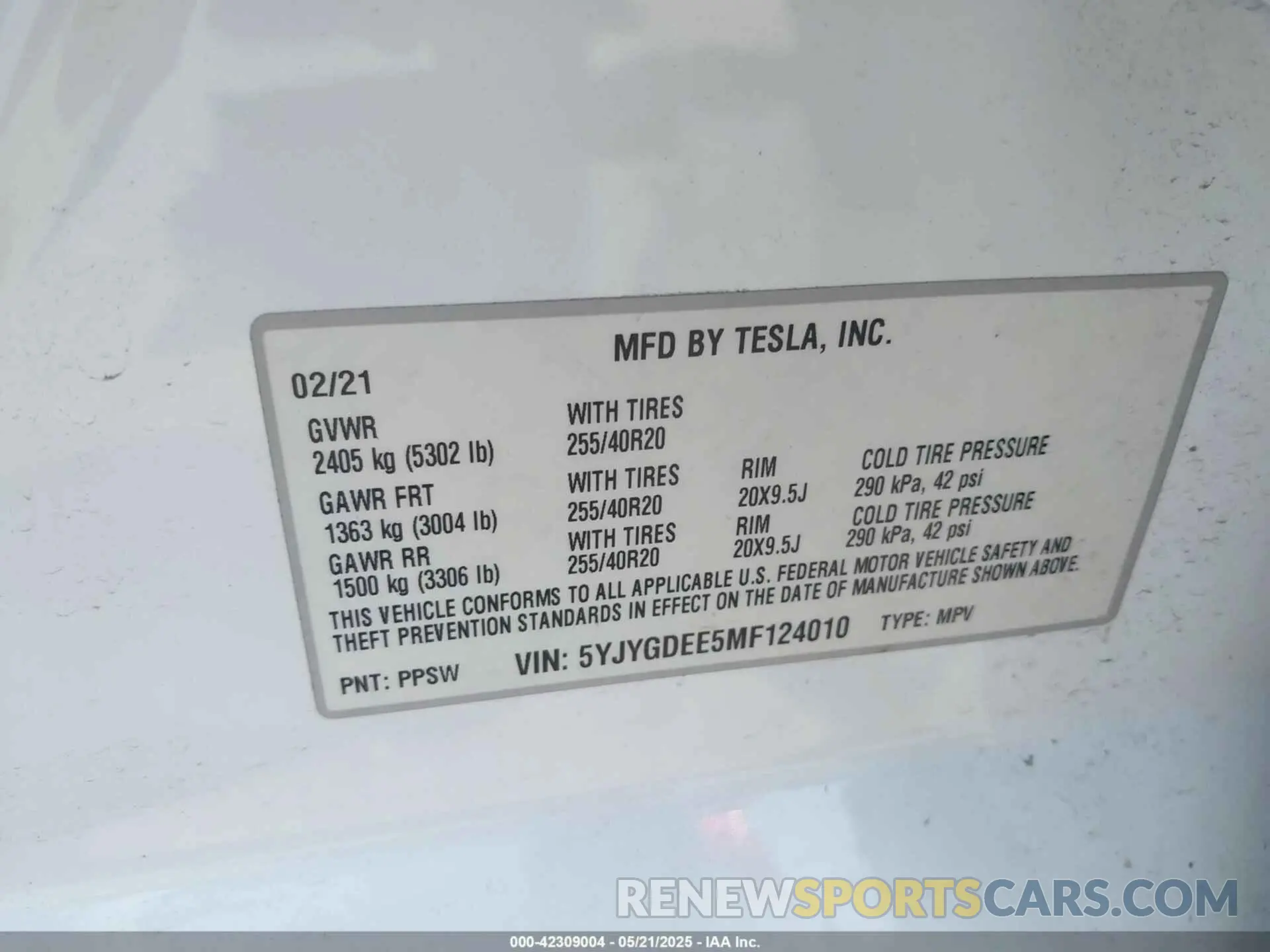 9 fotografías del automóvil dañado 5YJYGDEE5MF124010 TESLA MODEL Y 2021
