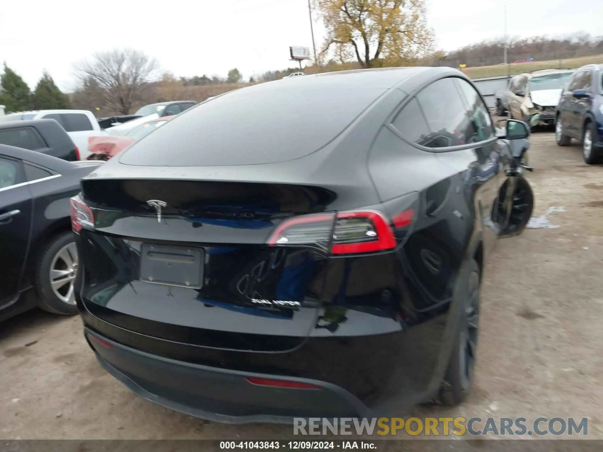 16 fotografías del automóvil dañado 5YJYGDEE5MF137825 TESLA MODEL Y 2021