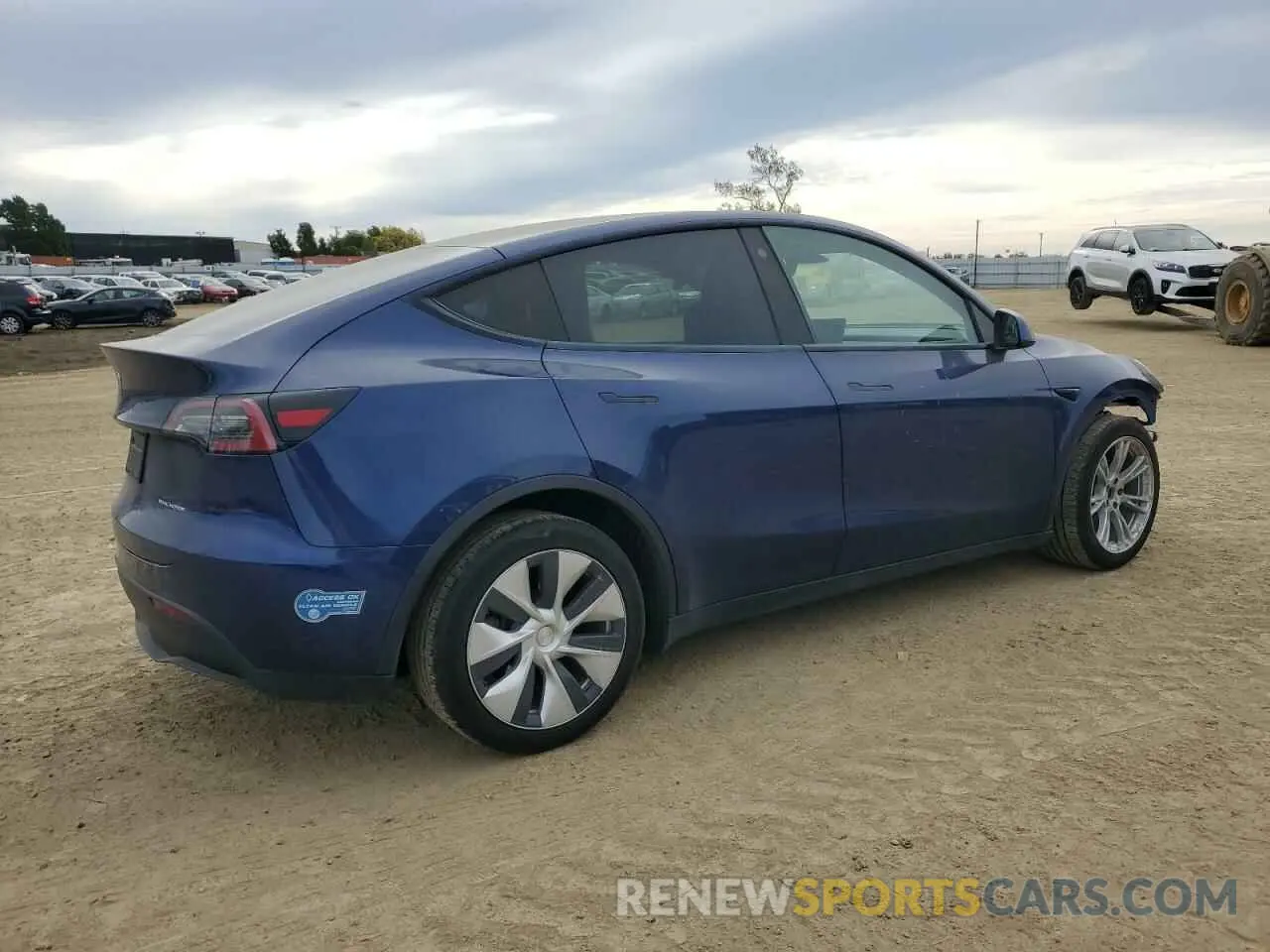 3 fotografías del automóvil dañado 5YJYGDEE5MF149487 TESLA MODEL Y 2021