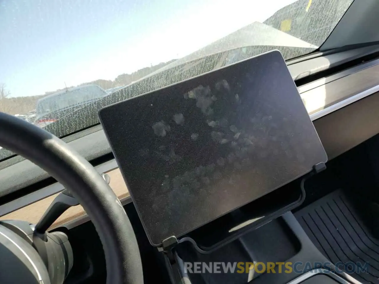 9 fotografías del automóvil dañado 5YJYGDEE5MF211051 TESLA MODEL Y 2021