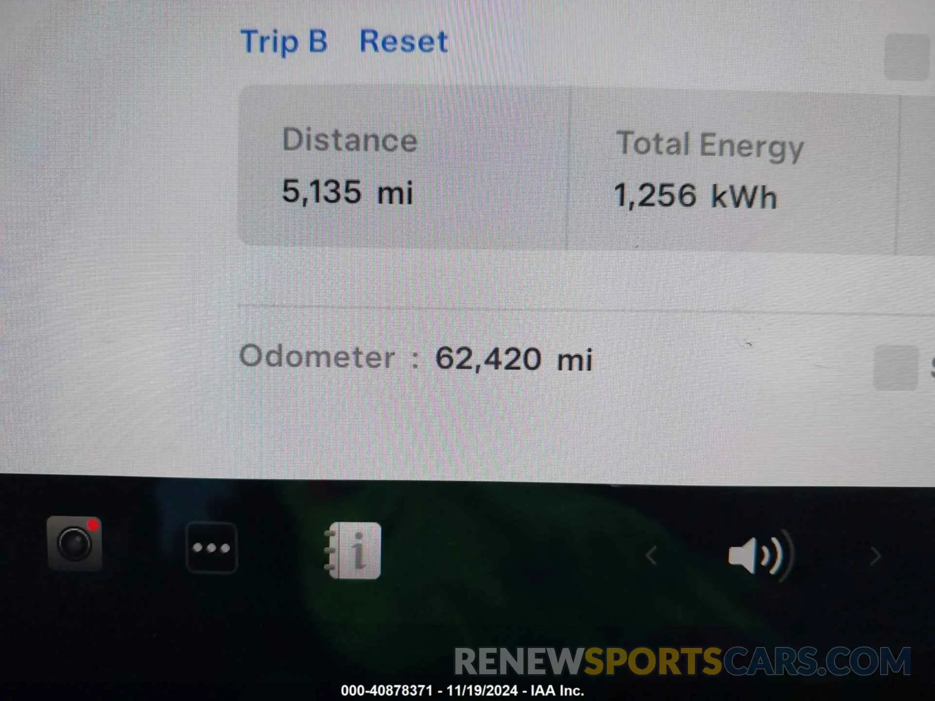 15 fotografías del automóvil dañado 5YJYGDEE5MF244728 TESLA MODEL Y 2021