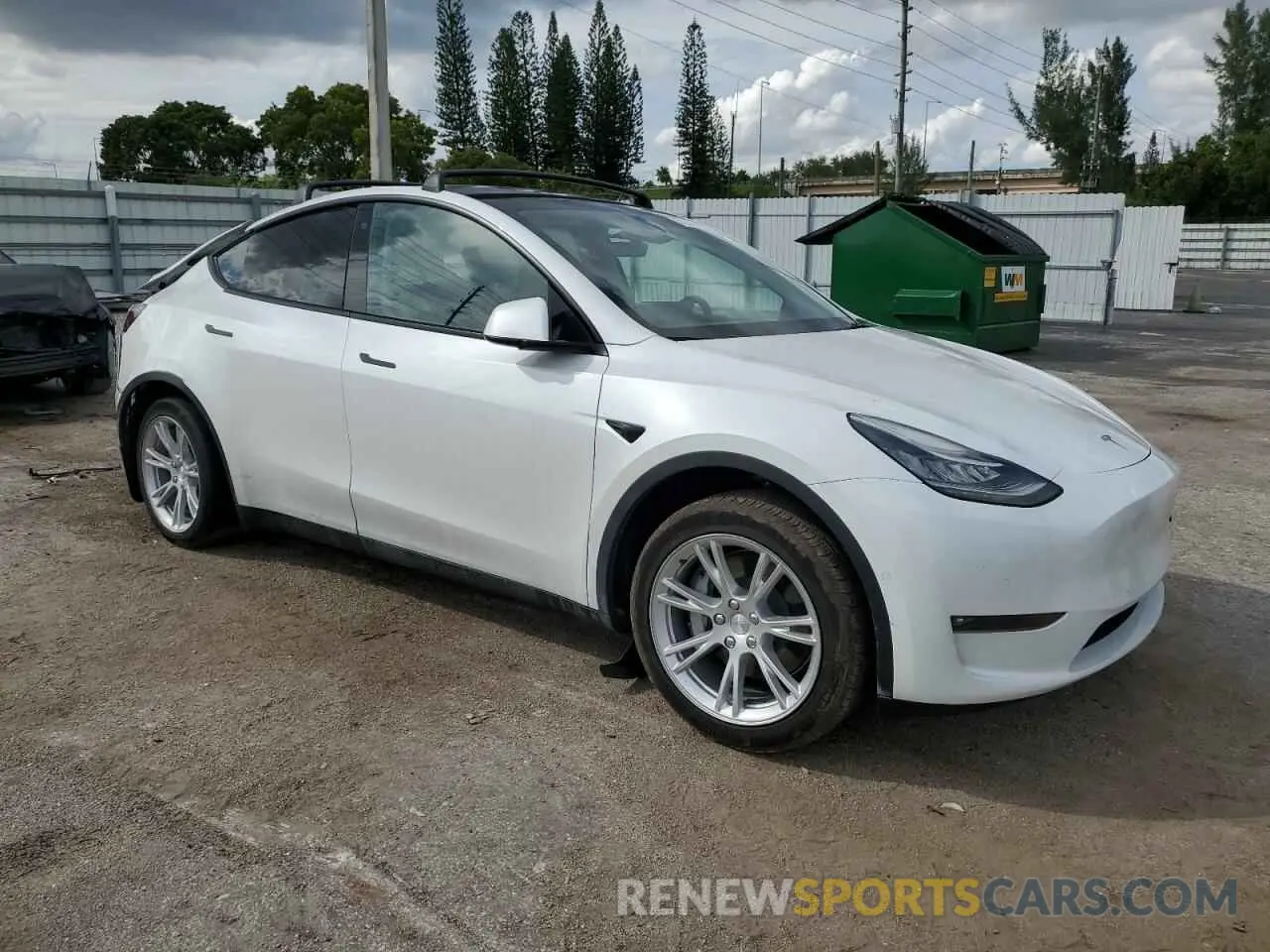 4 fotografías del automóvil dañado 5YJYGDEE5MF258600 TESLA MODEL Y 2021