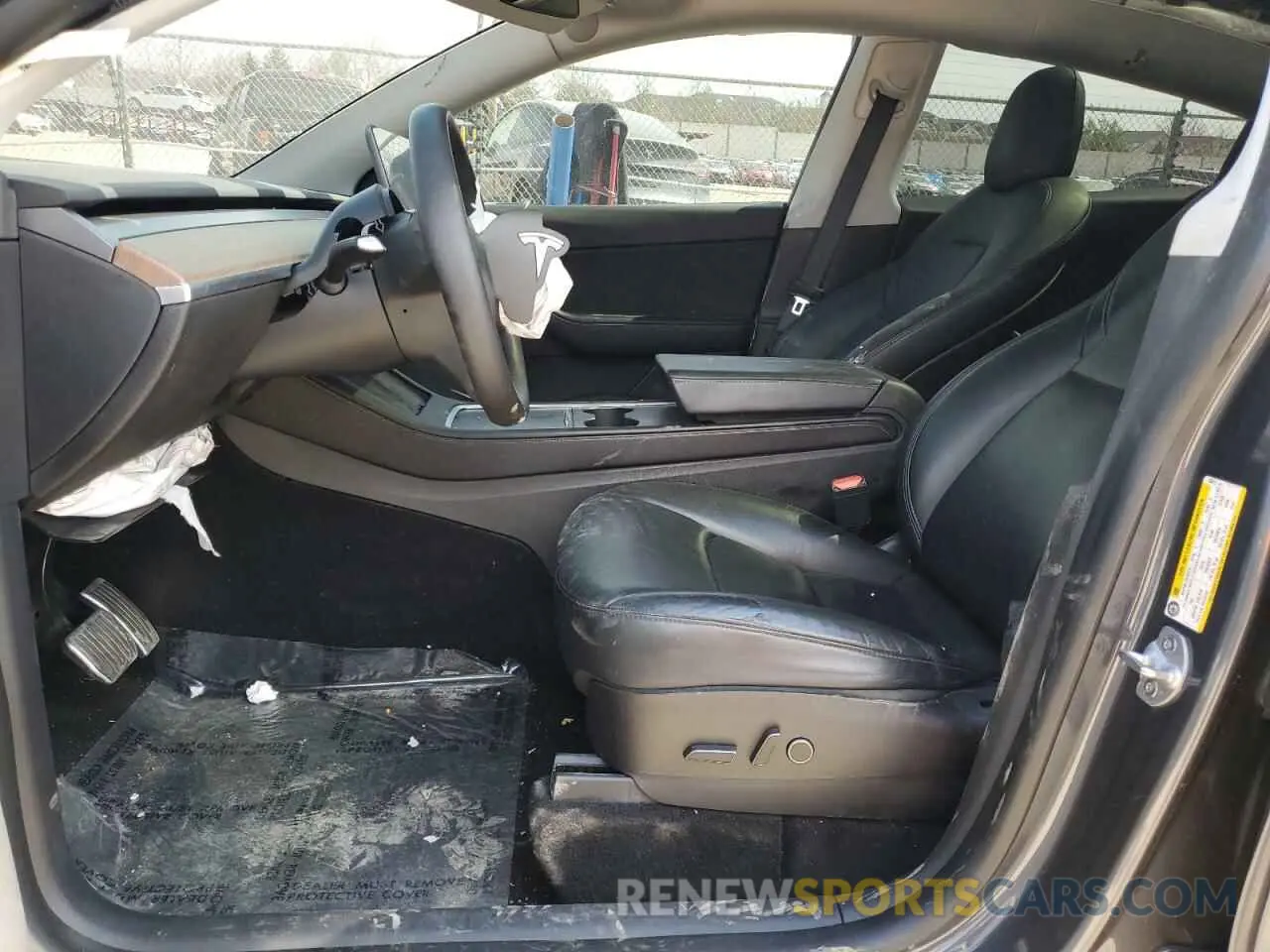 7 fotografías del automóvil dañado 5YJYGDEE5MF260475 TESLA MODEL Y 2021
