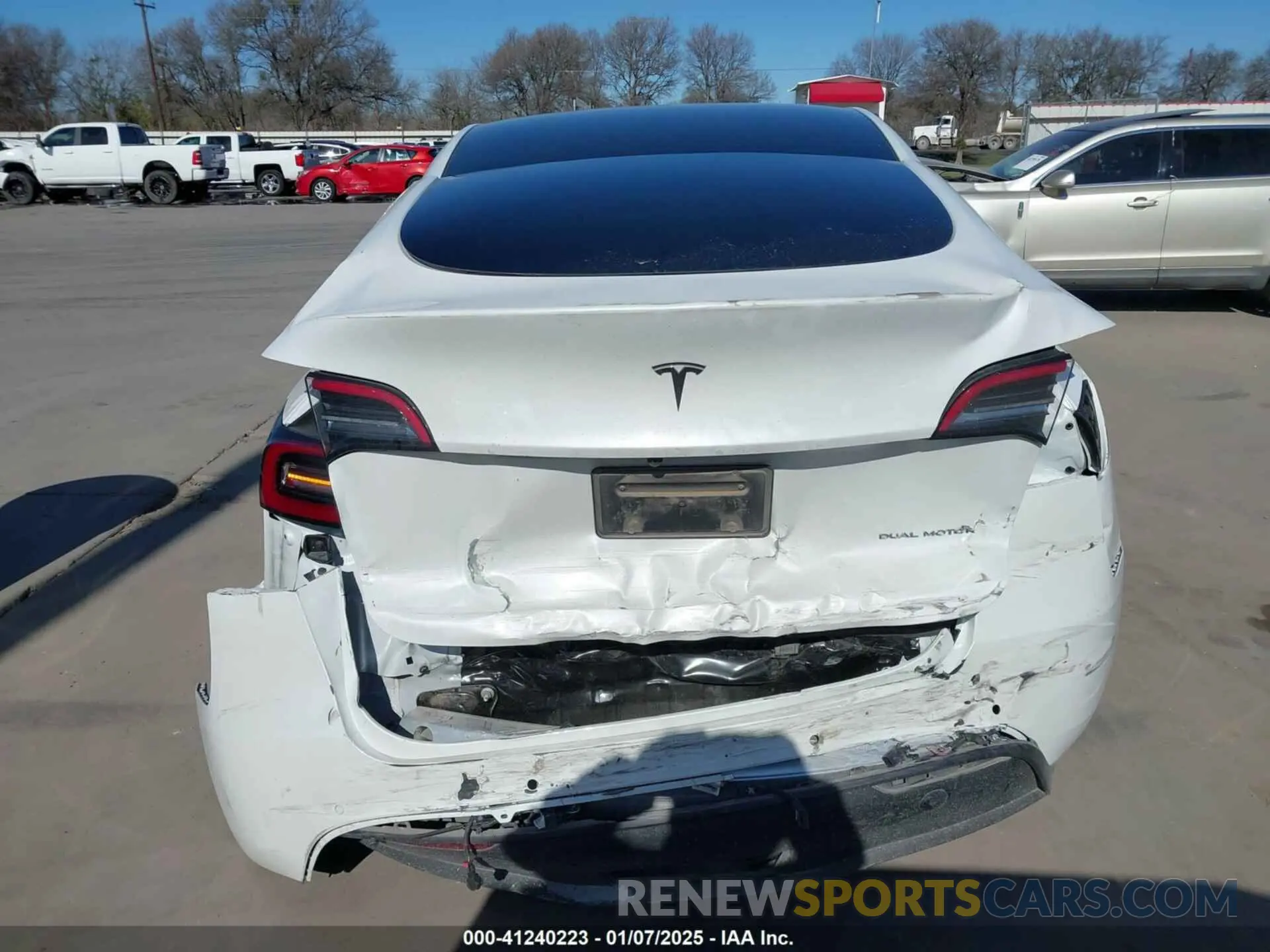 6 fotografías del automóvil dañado 5YJYGDEE5MF262968 TESLA MODEL Y 2021