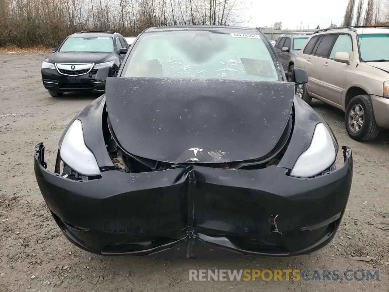 9 fotografías del automóvil dañado 5YJYGDEE5MF286106 TESLA MODEL Y 2021
