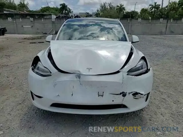 13 fotografías del automóvil dañado 5YJYGDEE6MF085606 TESLA MODEL Y 2021