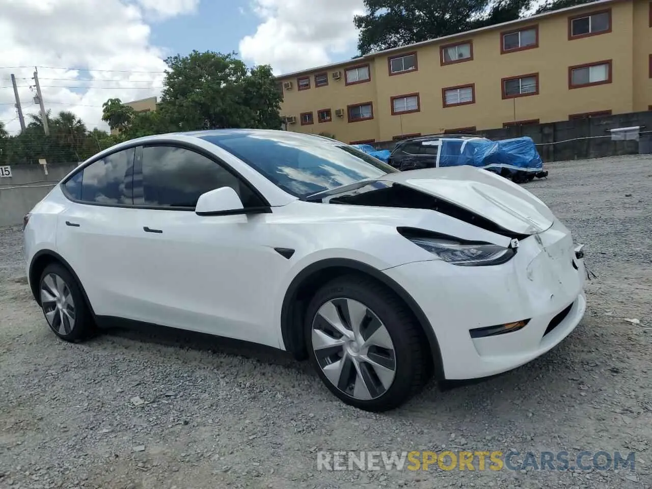 4 fotografías del automóvil dañado 5YJYGDEE6MF085606 TESLA MODEL Y 2021